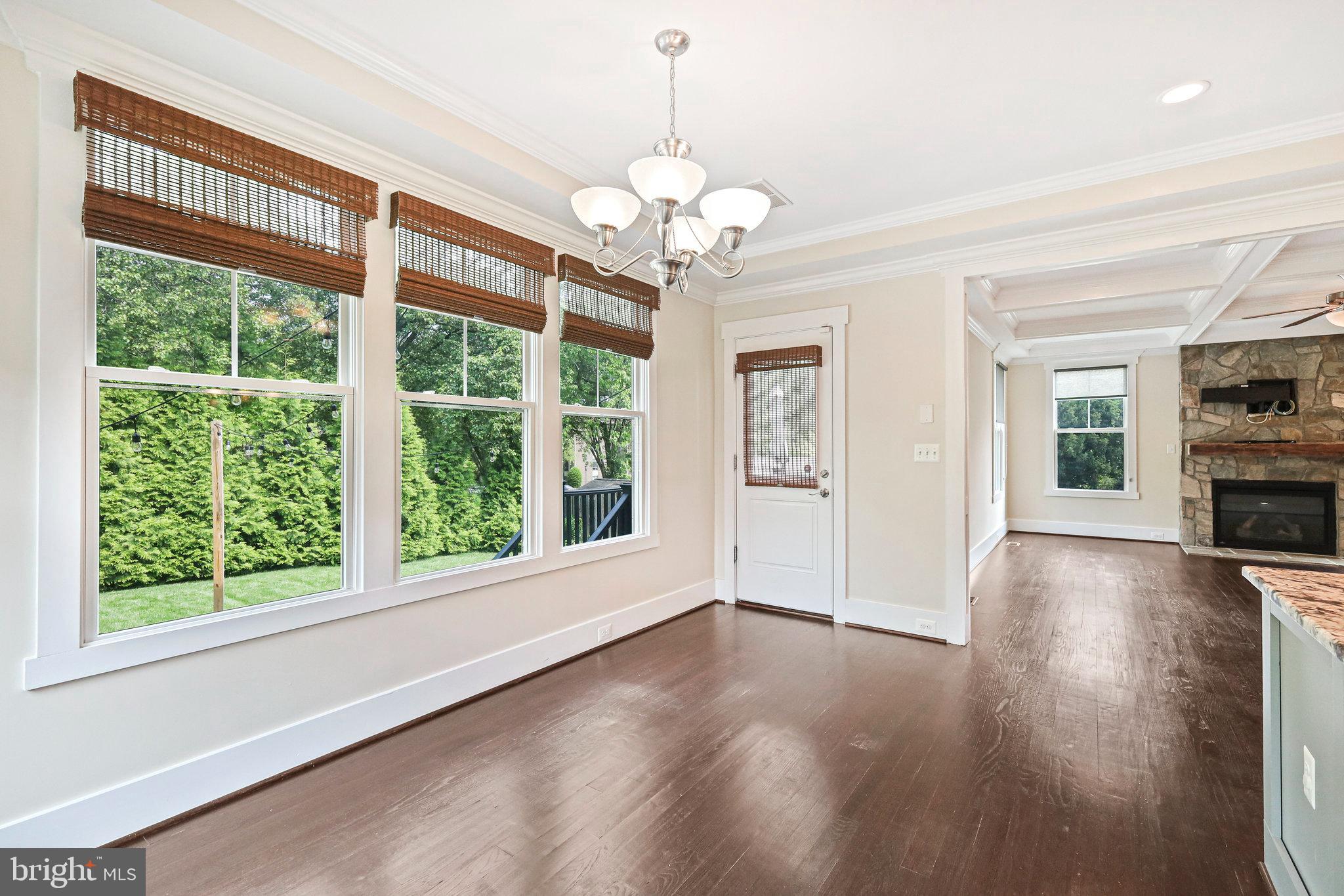 PIMMIT HILLS - Residential