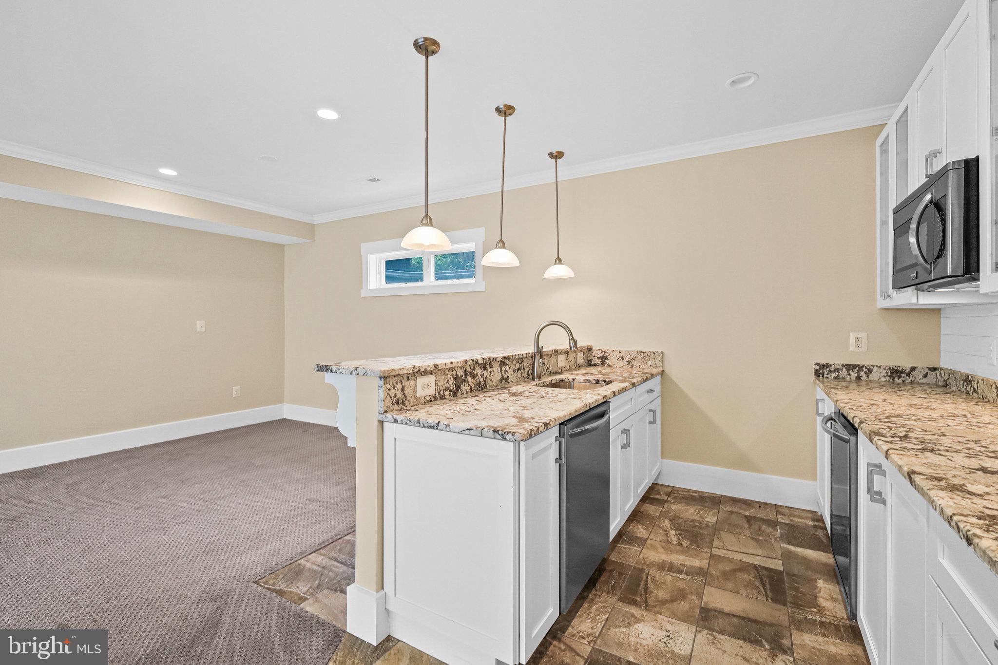 PIMMIT HILLS - Residential