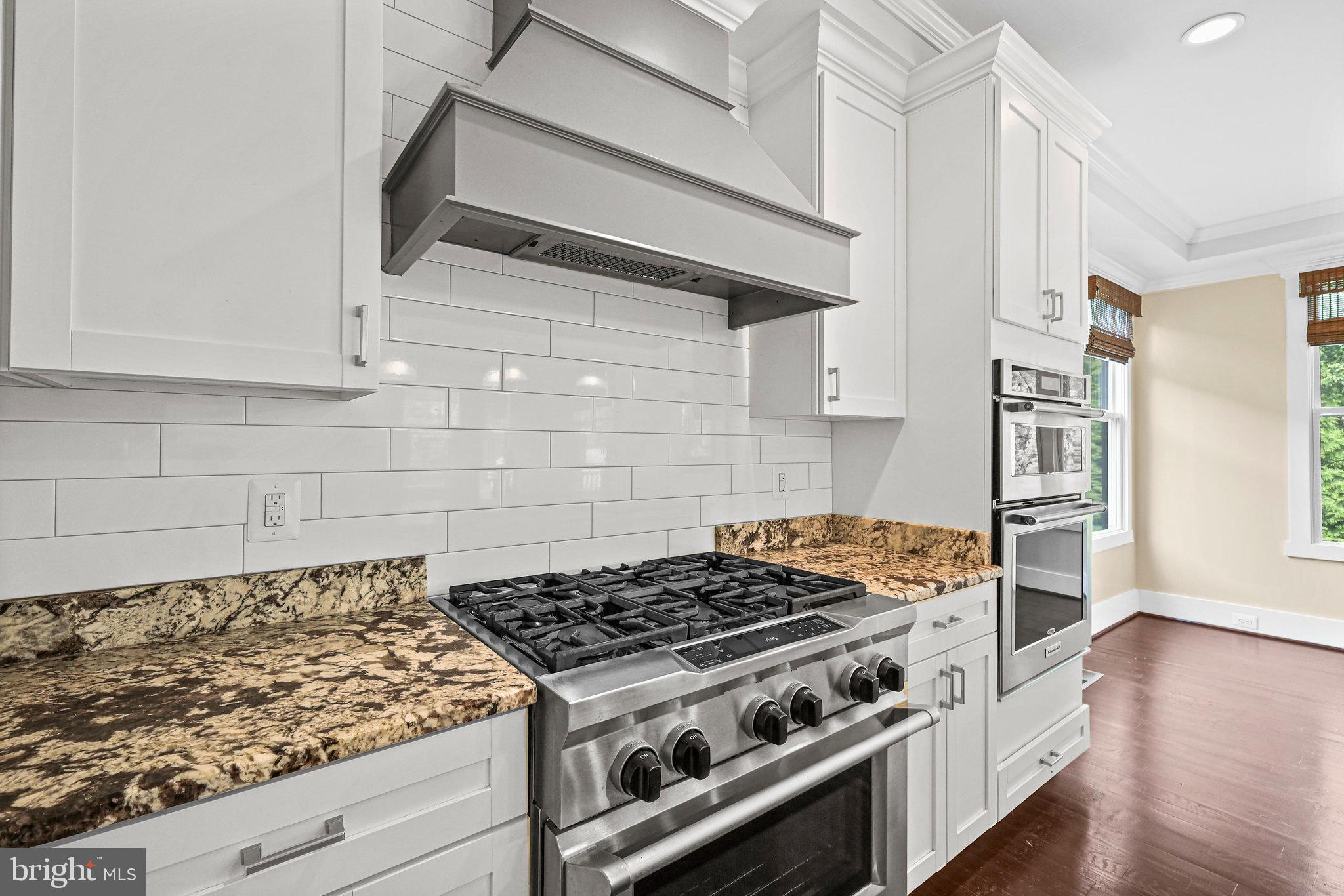 PIMMIT HILLS - Residential