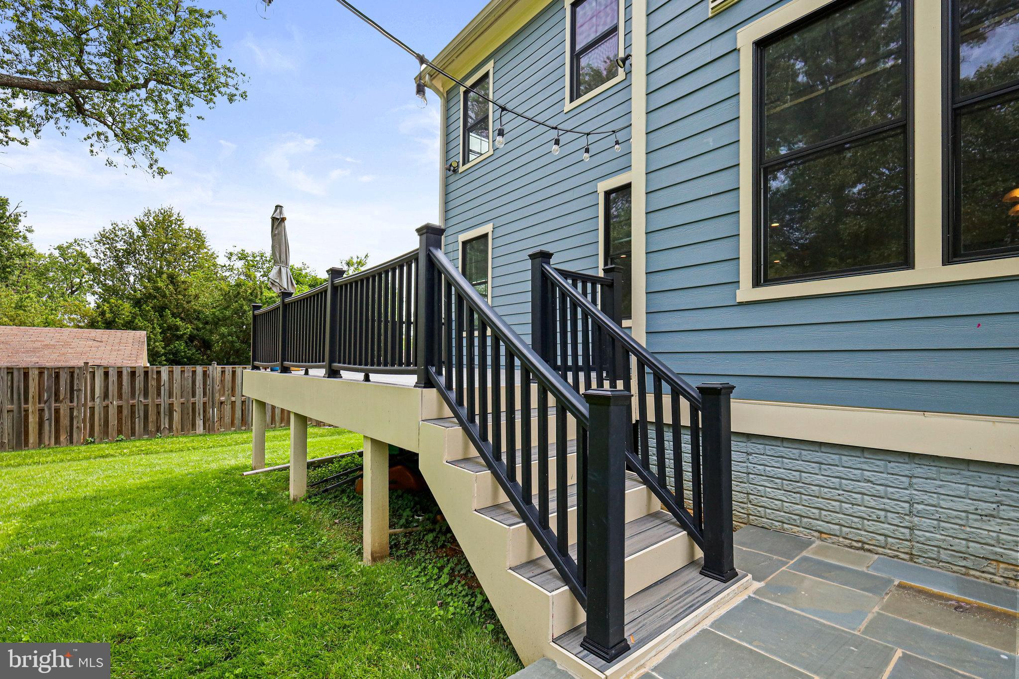 PIMMIT HILLS - Residential