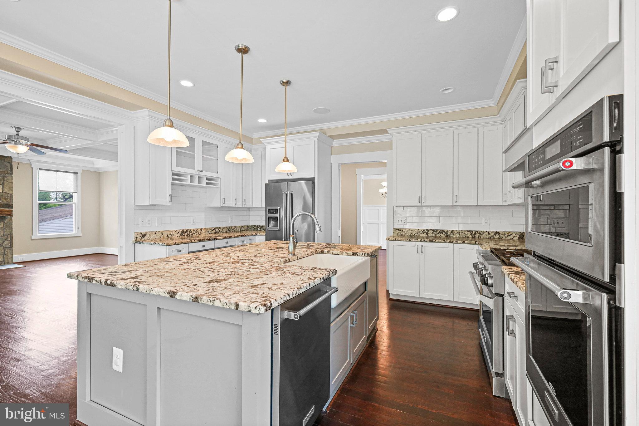 PIMMIT HILLS - Residential