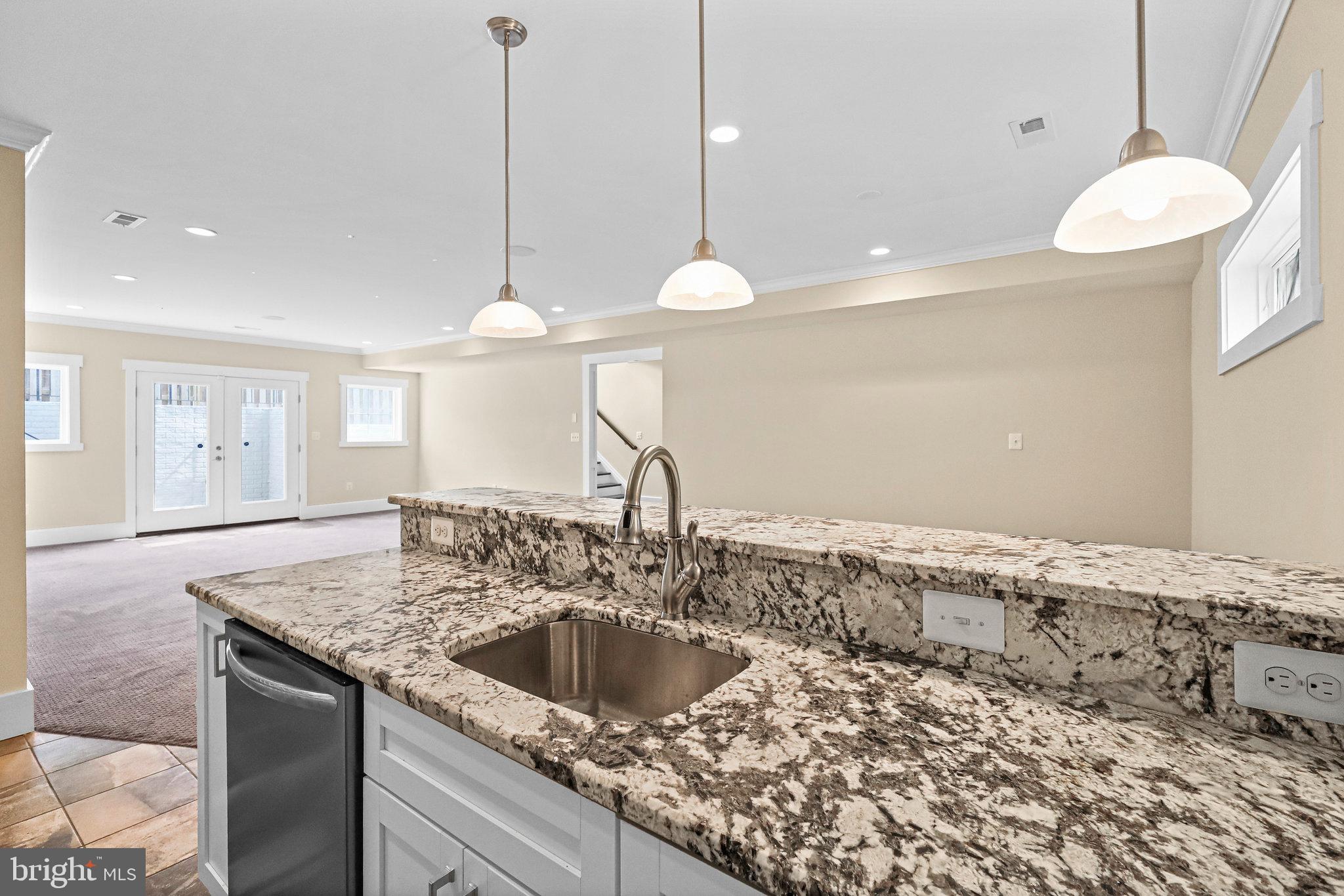 PIMMIT HILLS - Residential