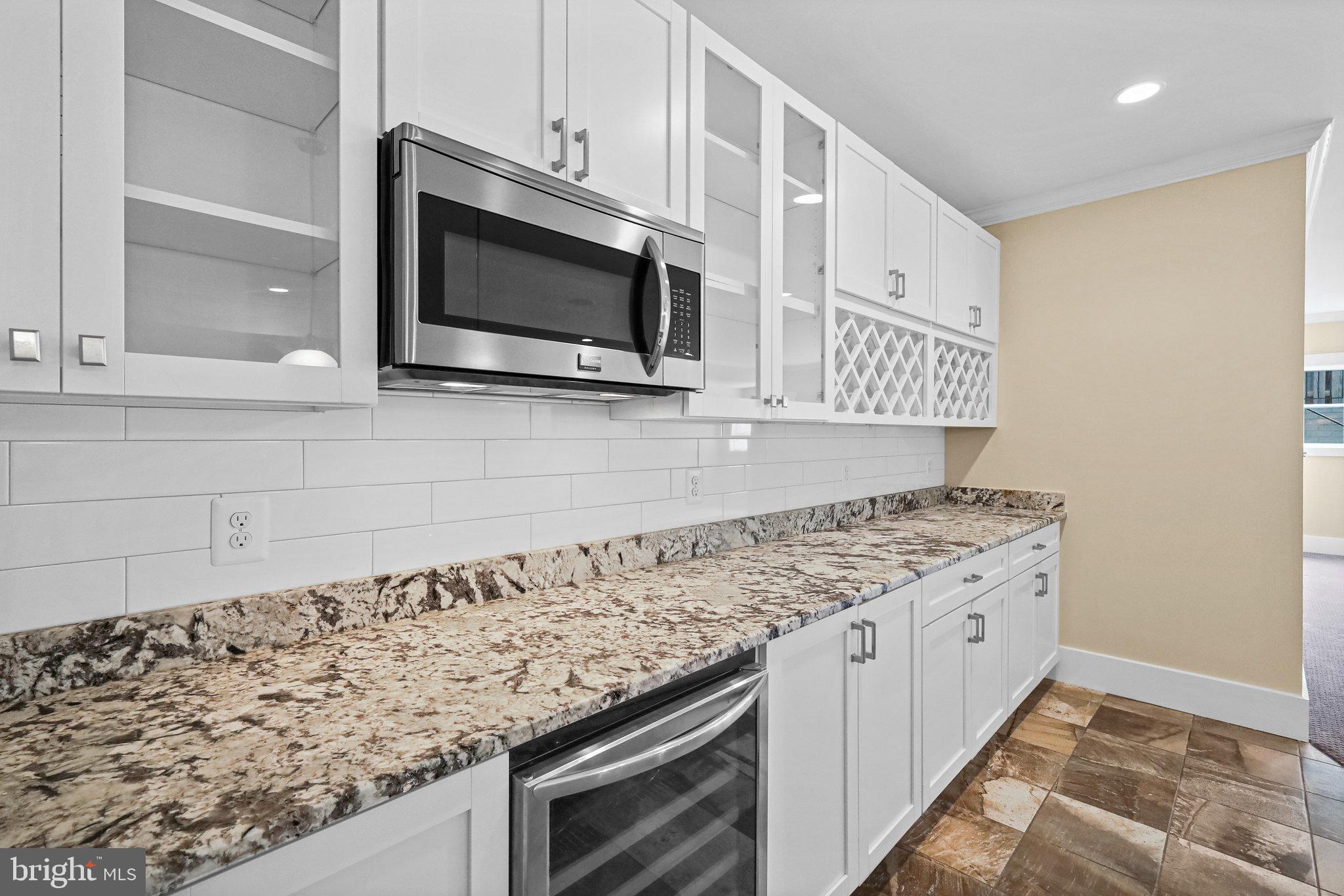 PIMMIT HILLS - Residential