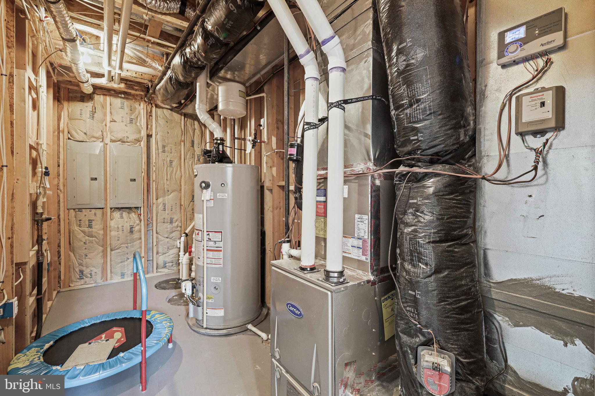 PIMMIT HILLS - Residential