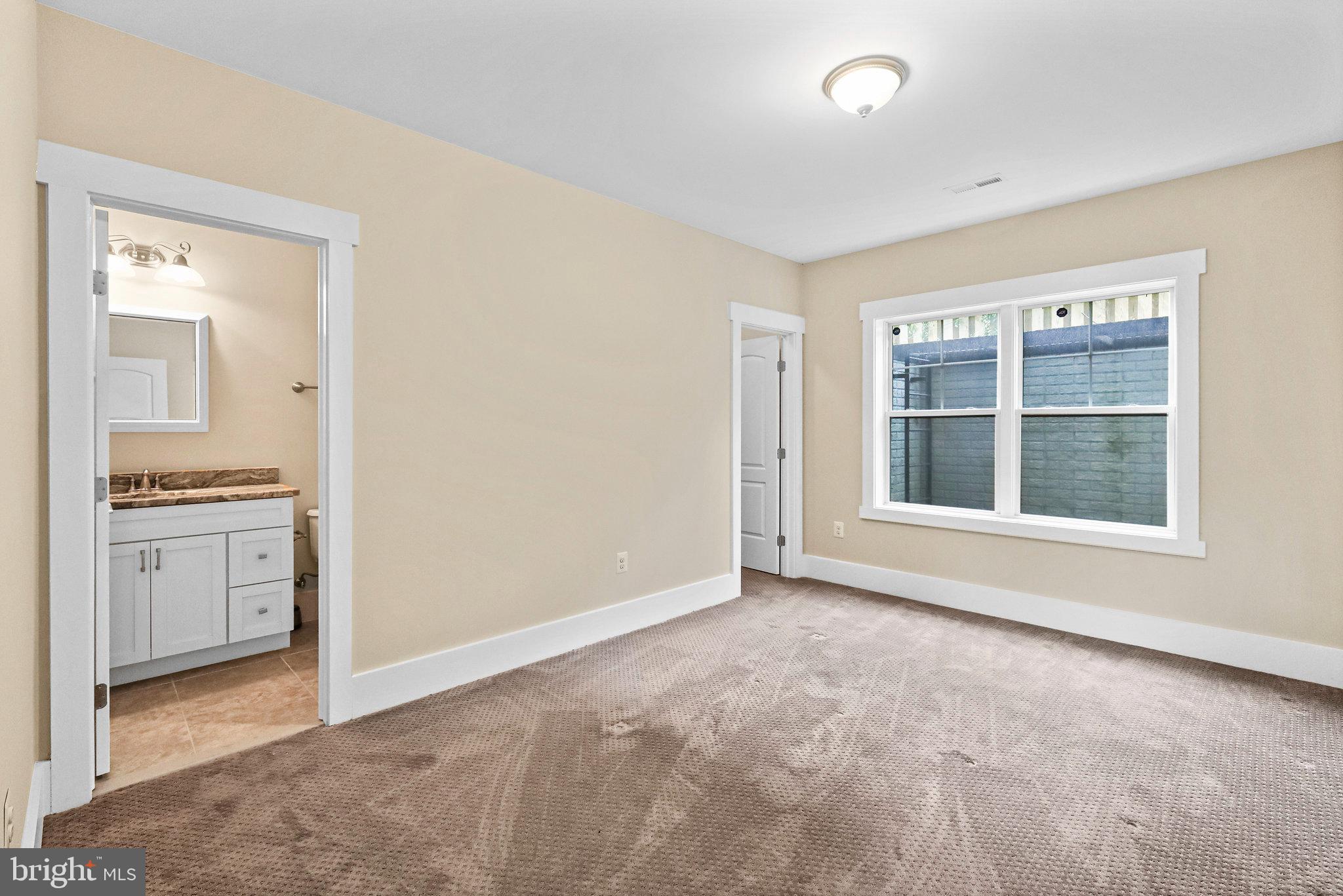 PIMMIT HILLS - Residential