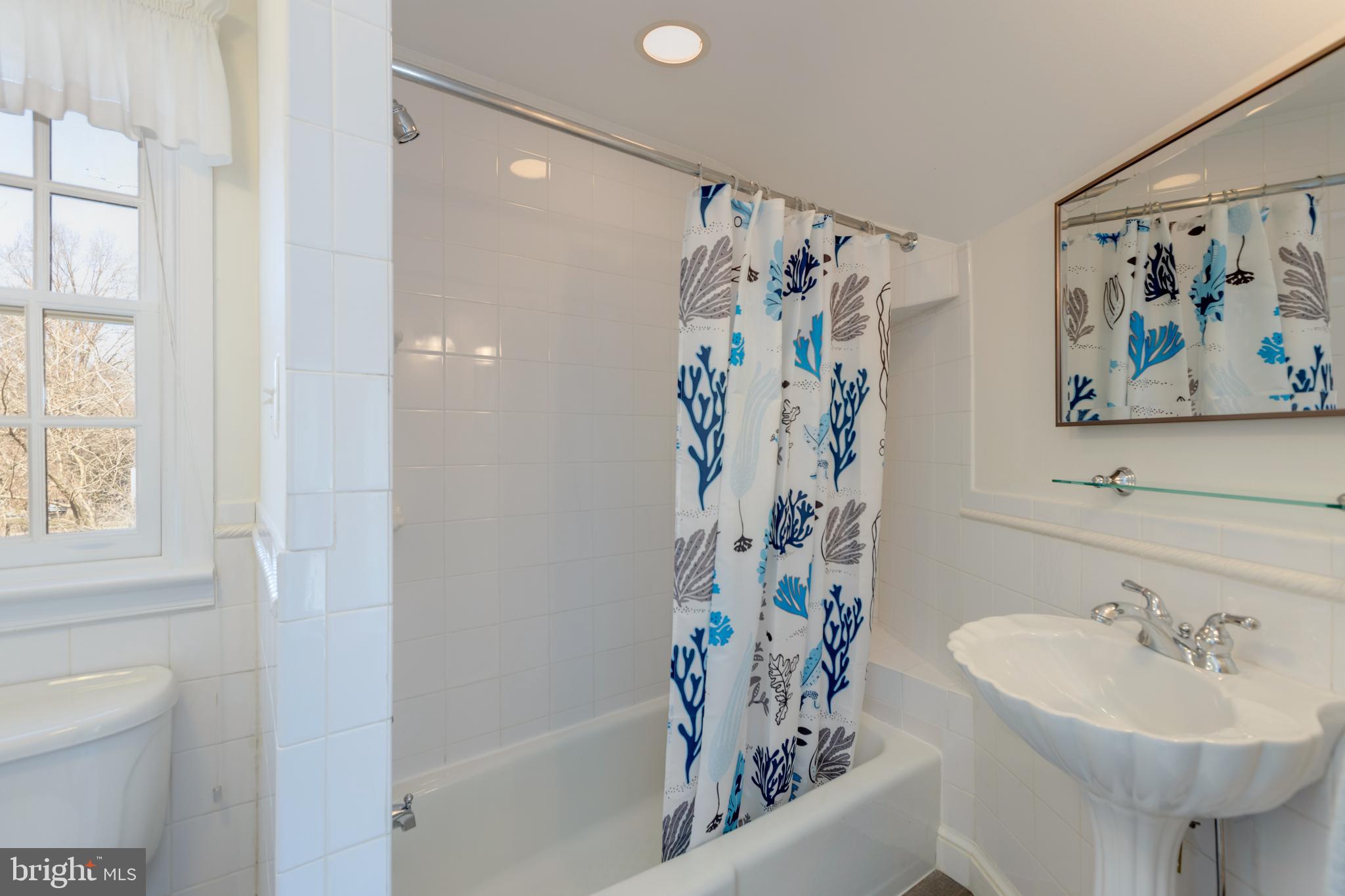 POTOMAC ESTATES - Residential