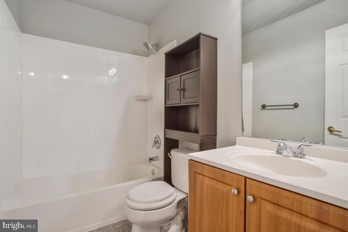 GLENN ESTATES - Residential