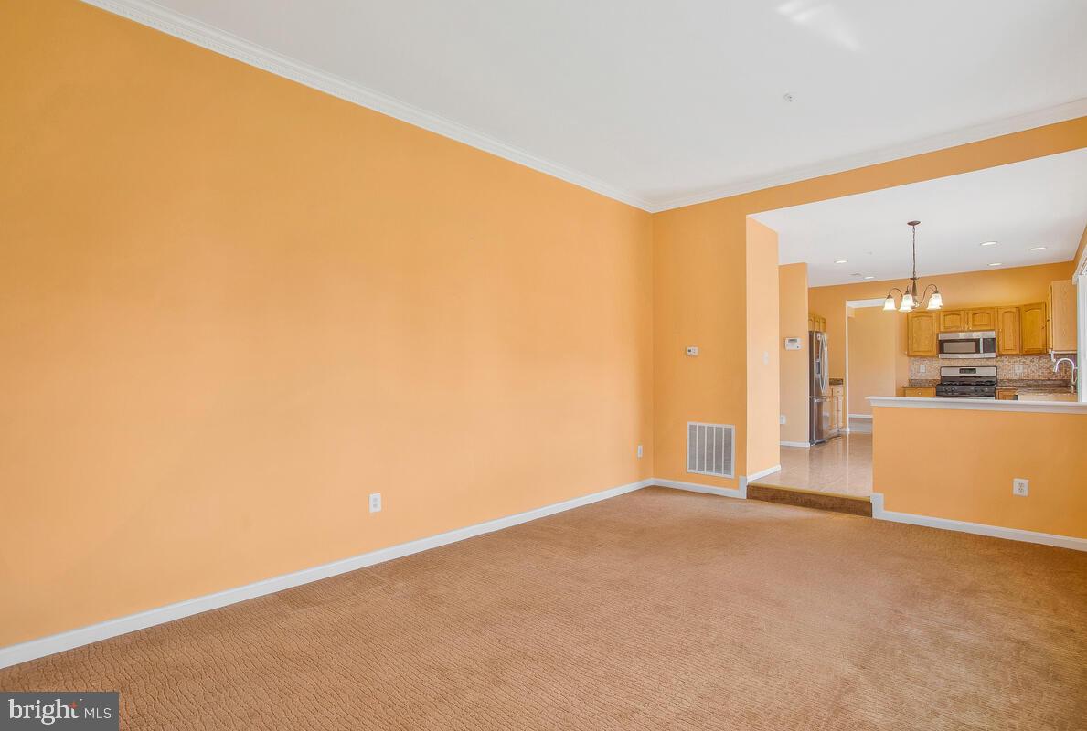 GLENN ESTATES - Residential