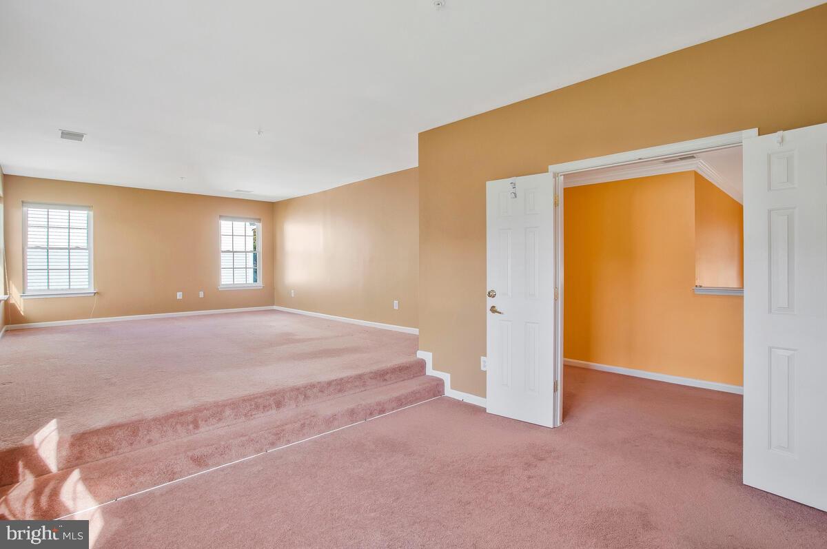 GLENN ESTATES - Residential