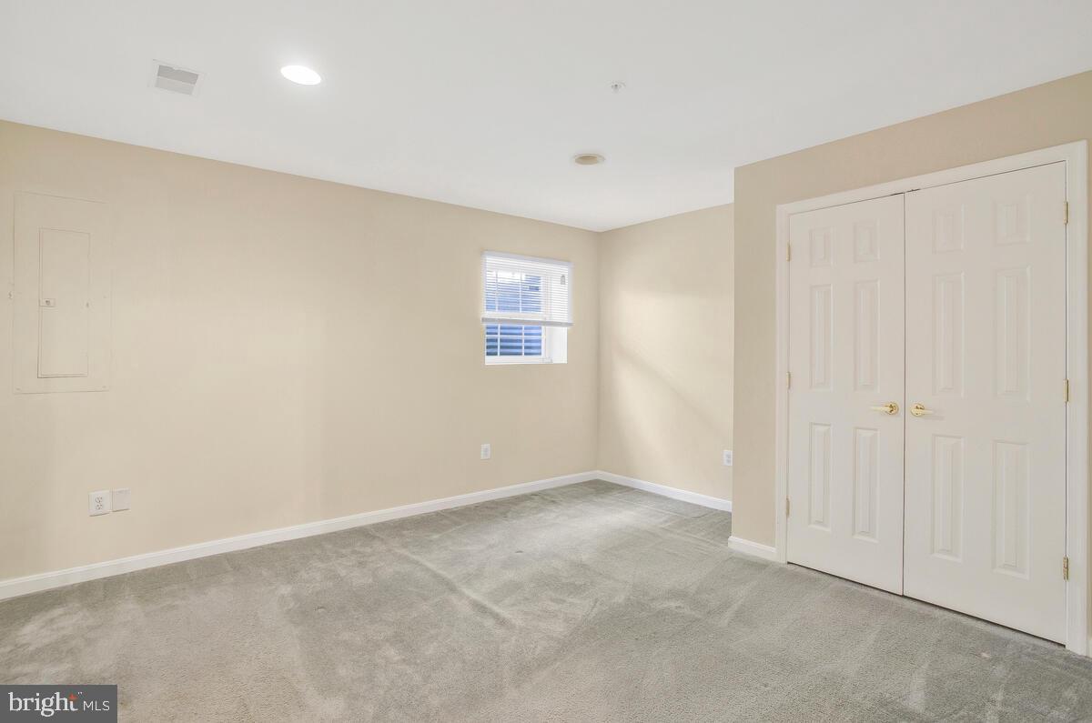 GLENN ESTATES - Residential