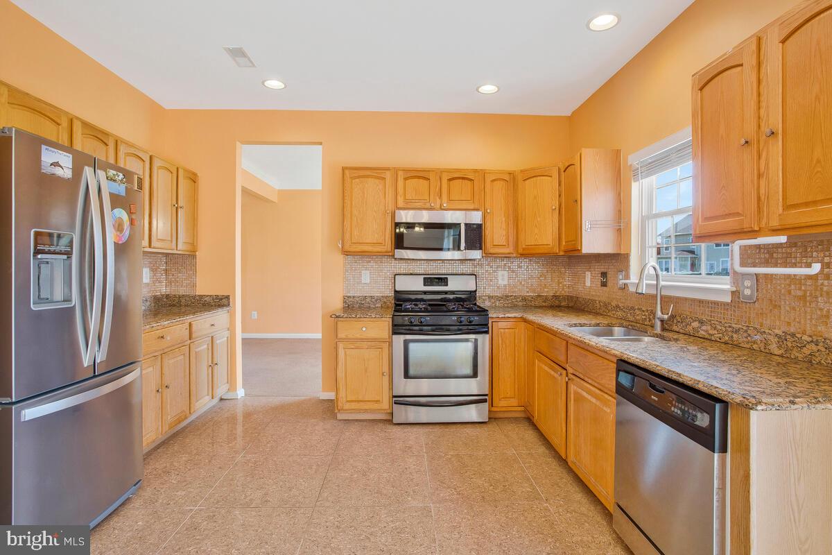 GLENN ESTATES - Residential