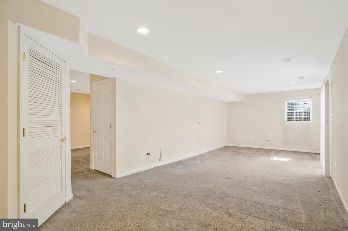 GLENN ESTATES - Residential