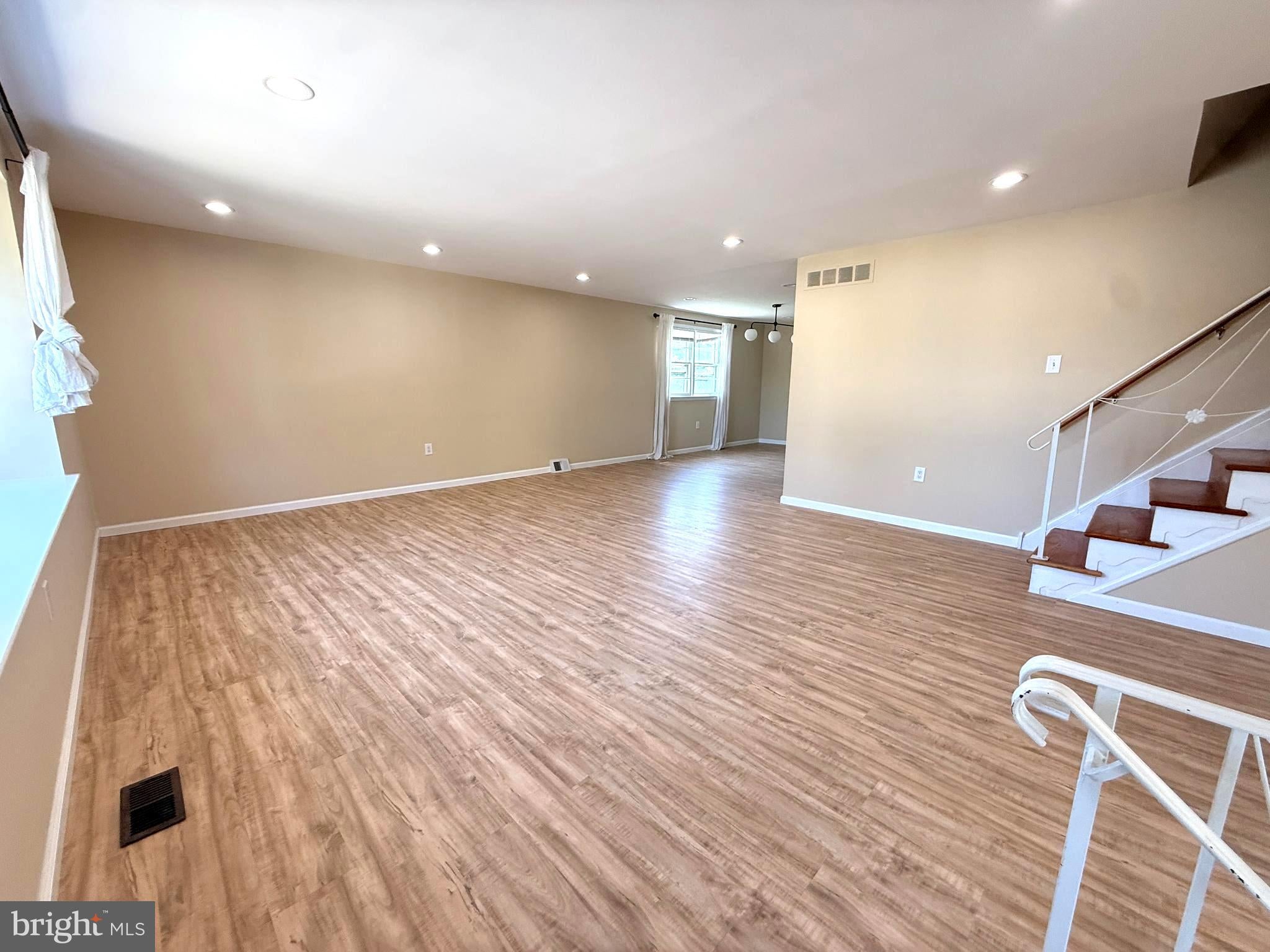 506 PINEWOOD ROAD
