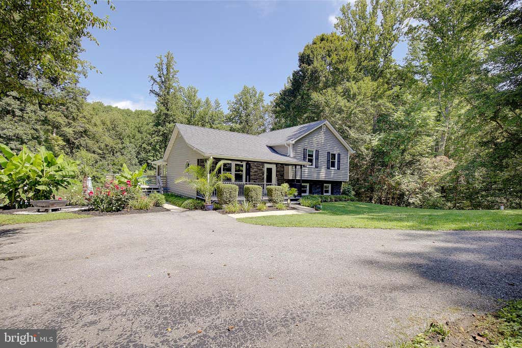 Photo of 9010 Mary Ann Drive, OWINGS, MD 20736 (MLS # MDCA2029942)