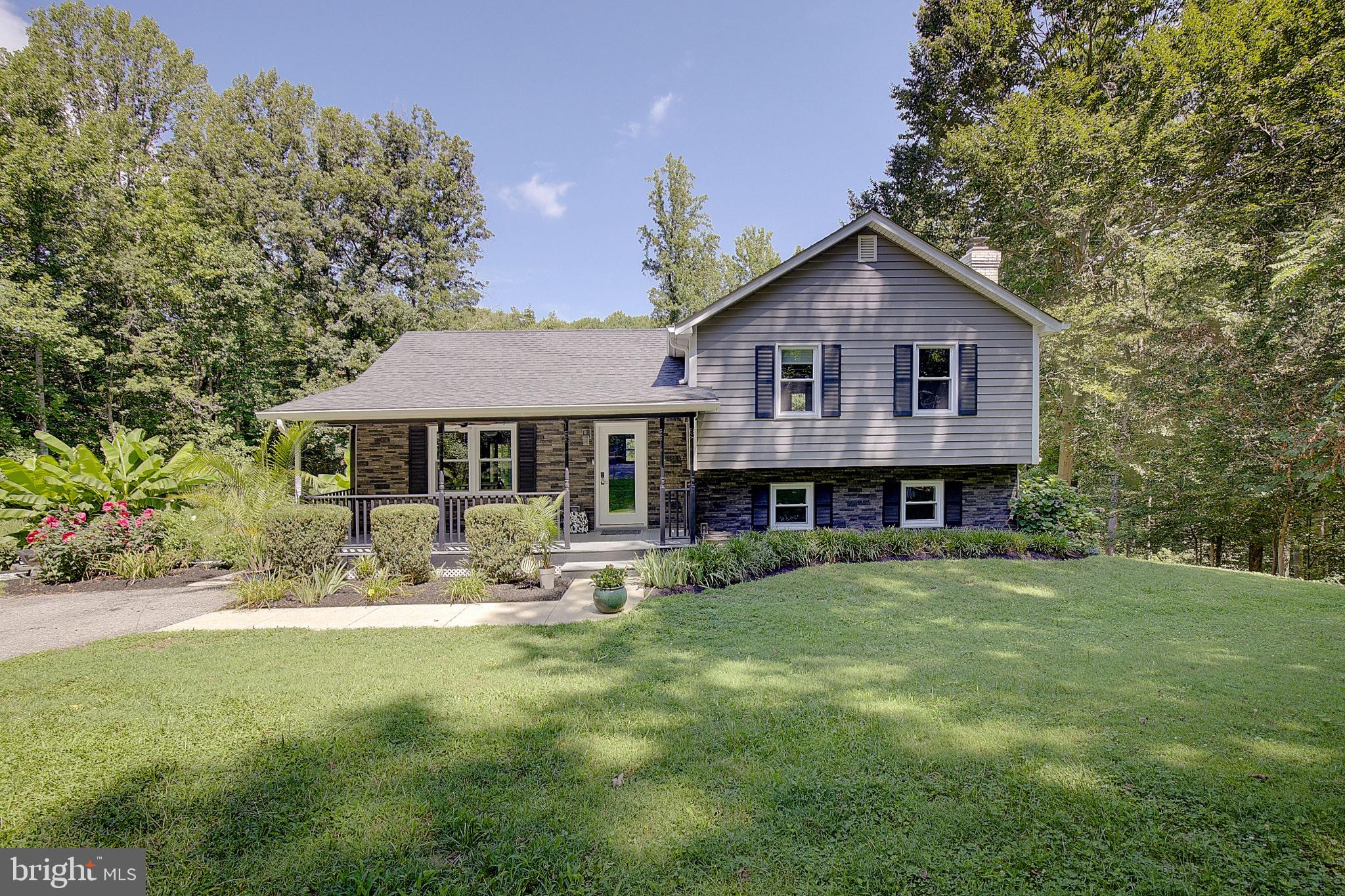 9010 MARY ANN DRIVE