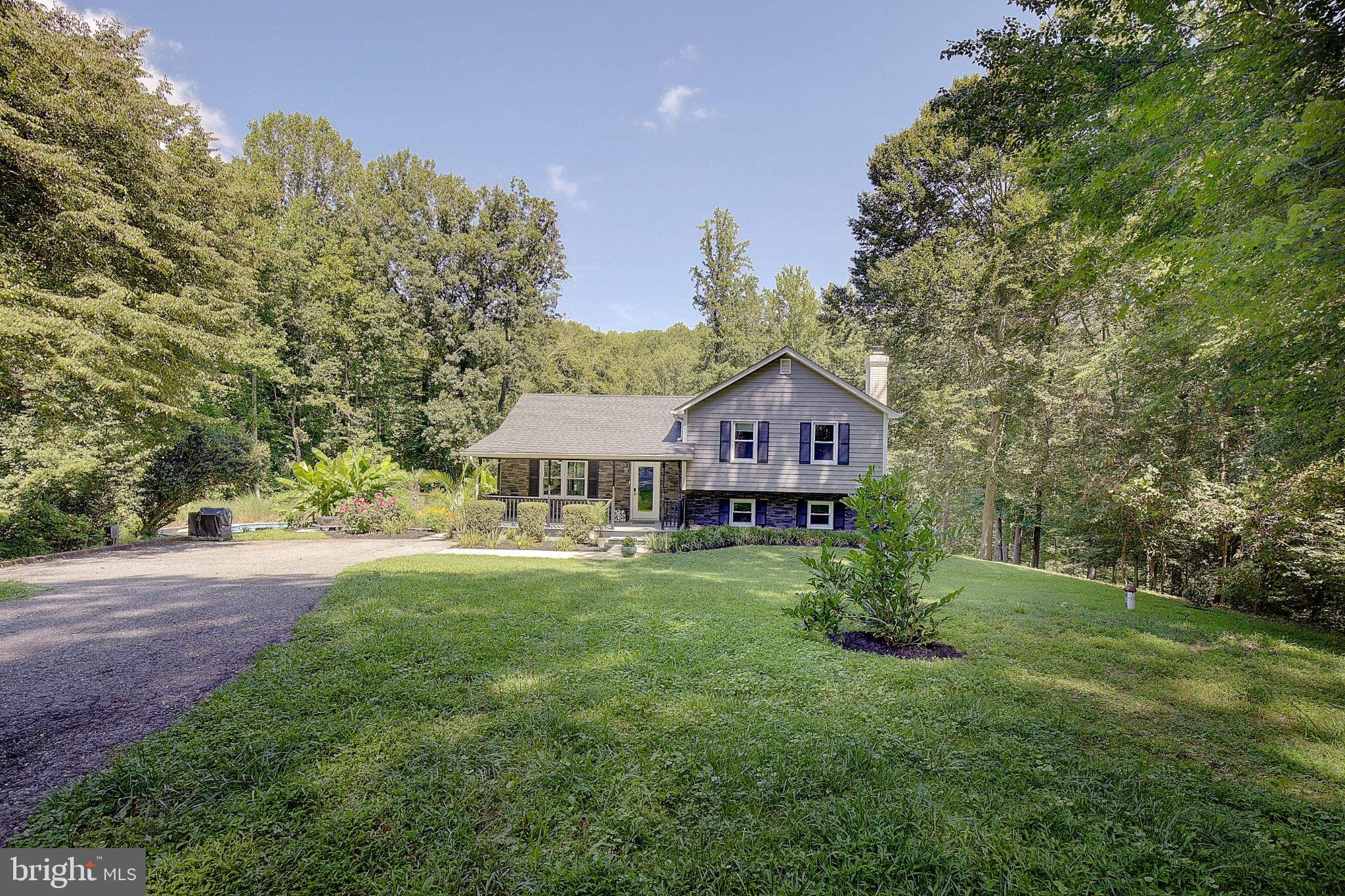 9010 MARY ANN DRIVE