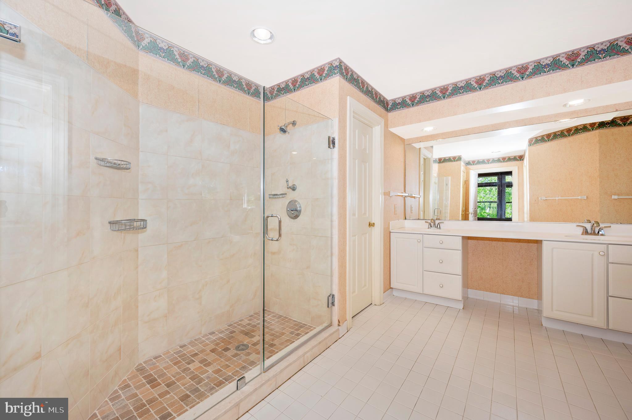 ULMSTEAD COVE - Residential