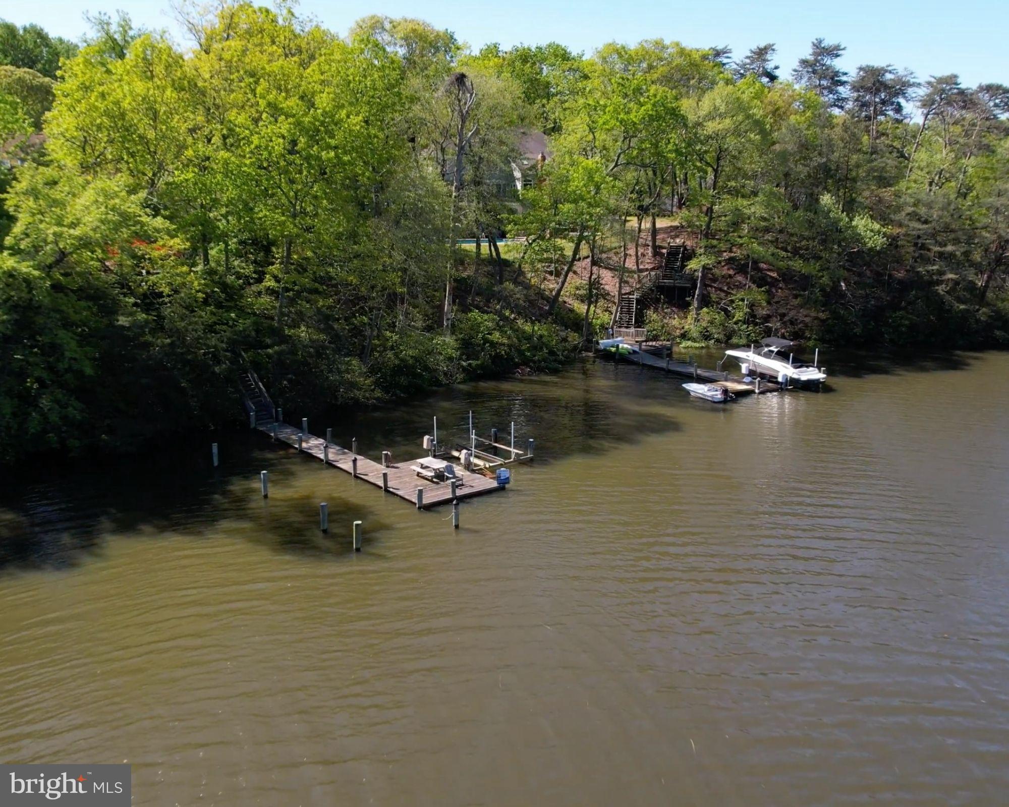 ULMSTEAD COVE - Residential