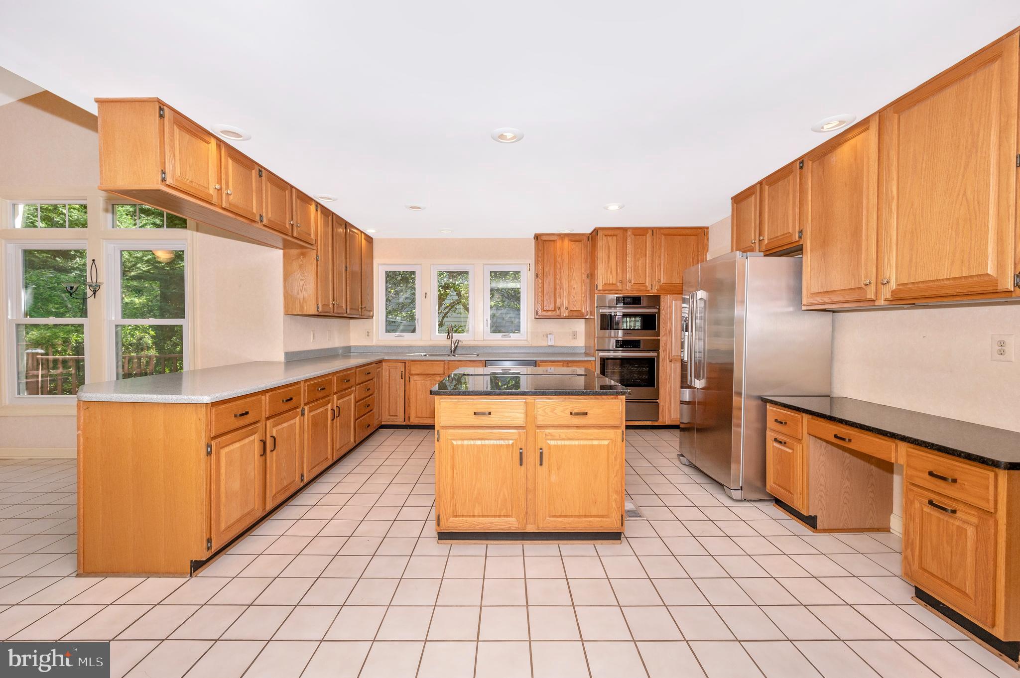 ULMSTEAD COVE - Residential