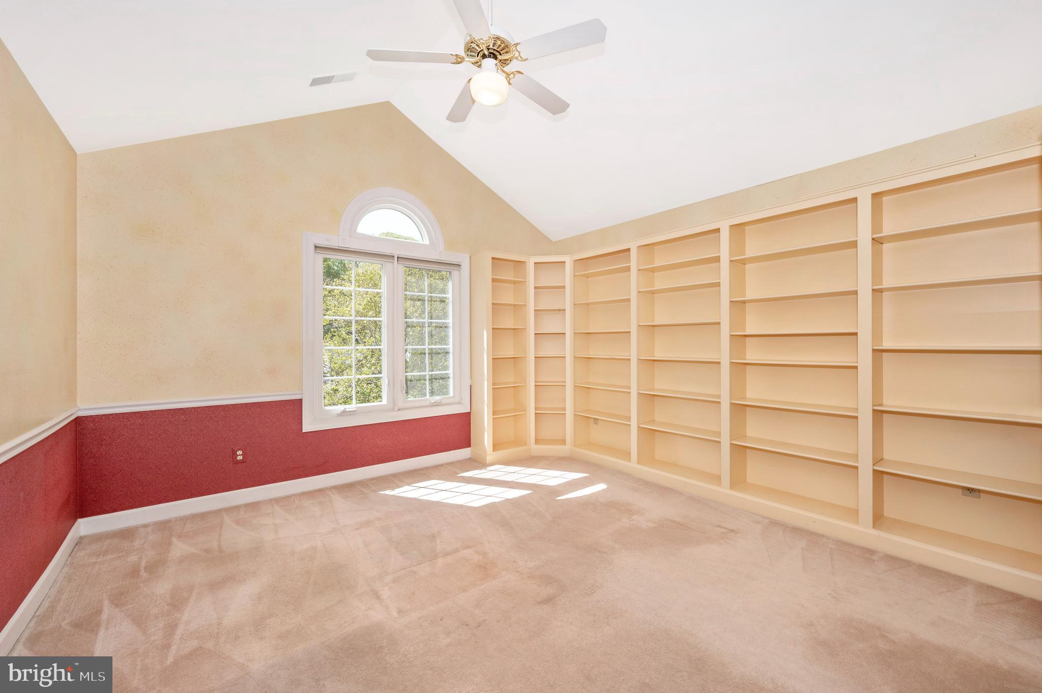 ULMSTEAD COVE - Residential