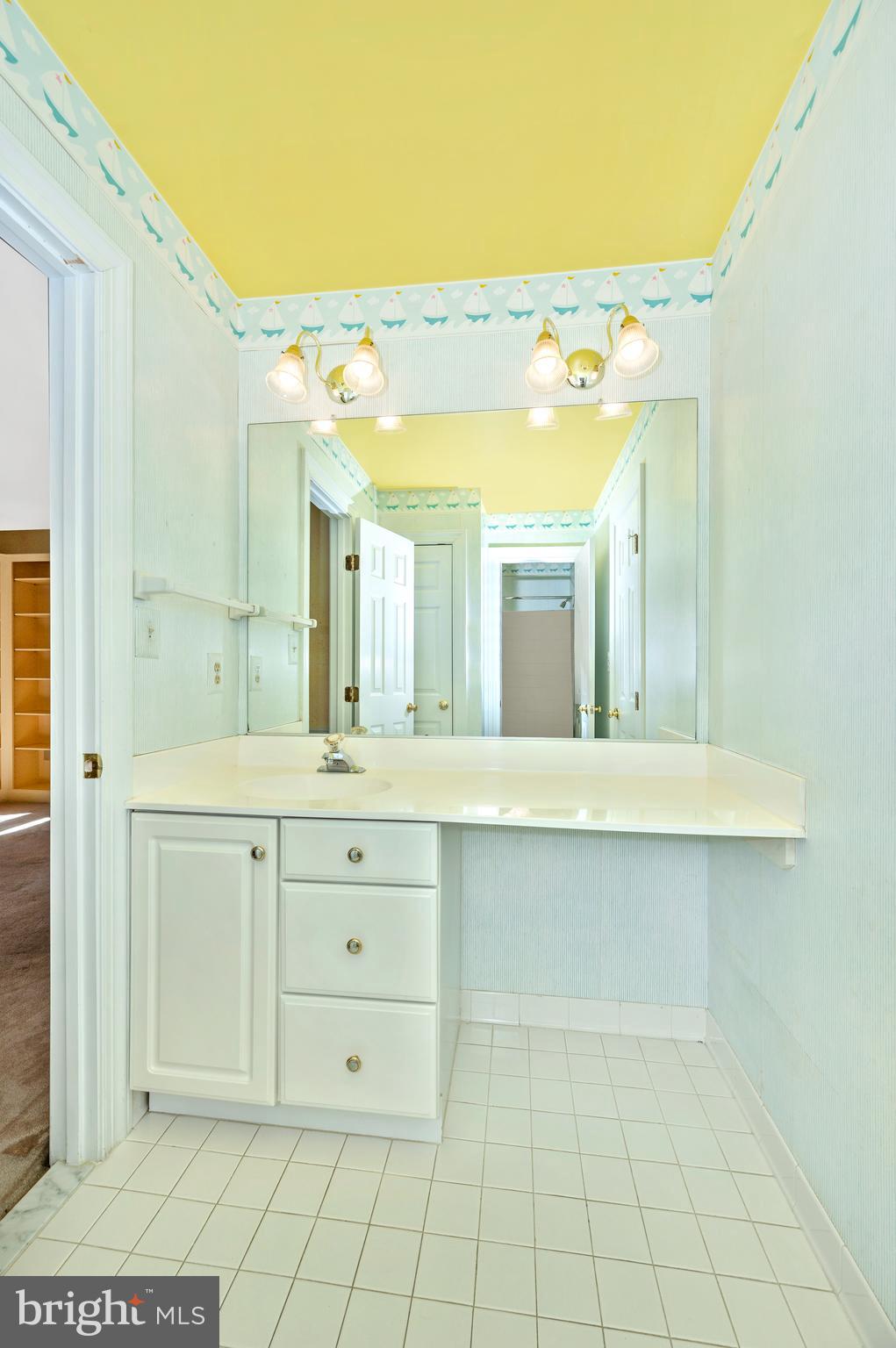 ULMSTEAD COVE - Residential