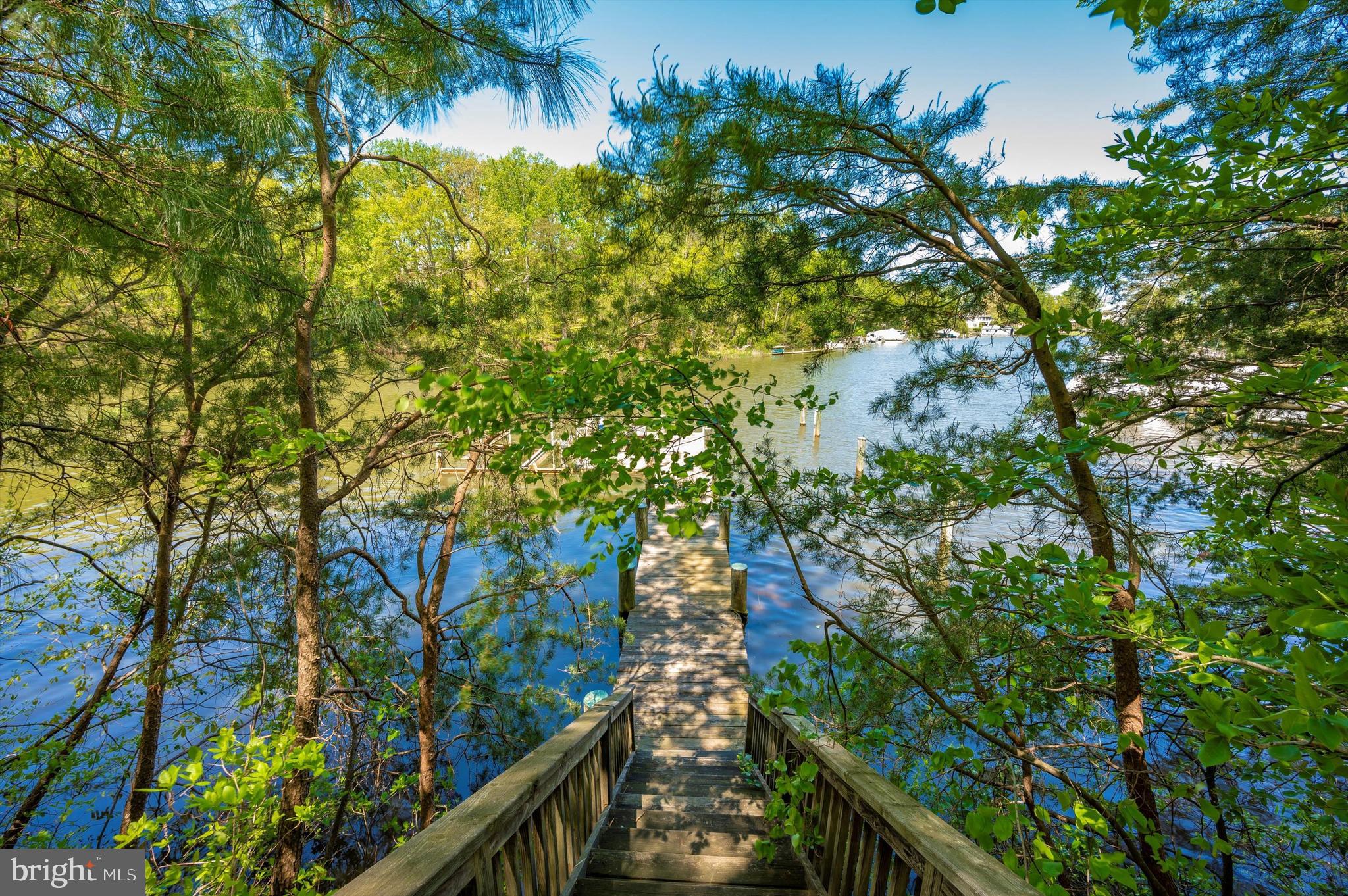 ULMSTEAD COVE - Residential