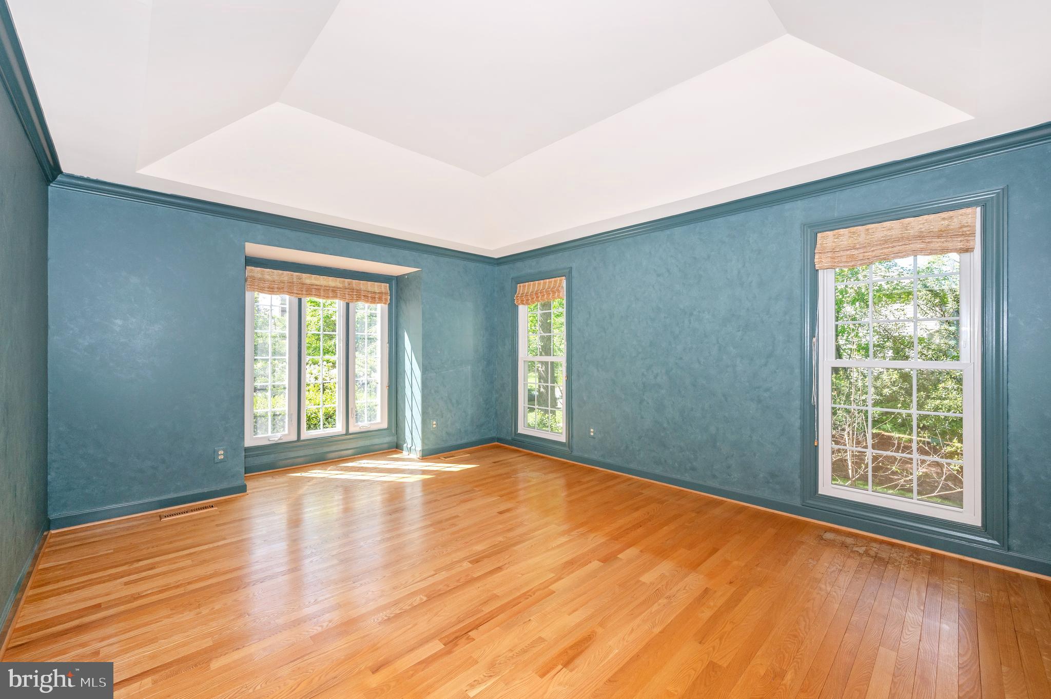 ULMSTEAD COVE - Residential