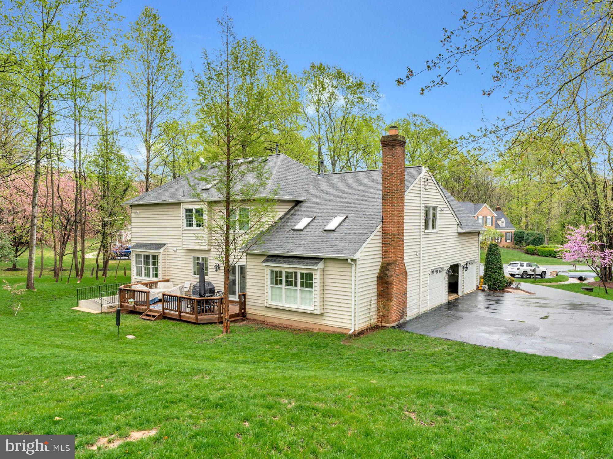 HUNT AT FAIRFAX STATION - Residential