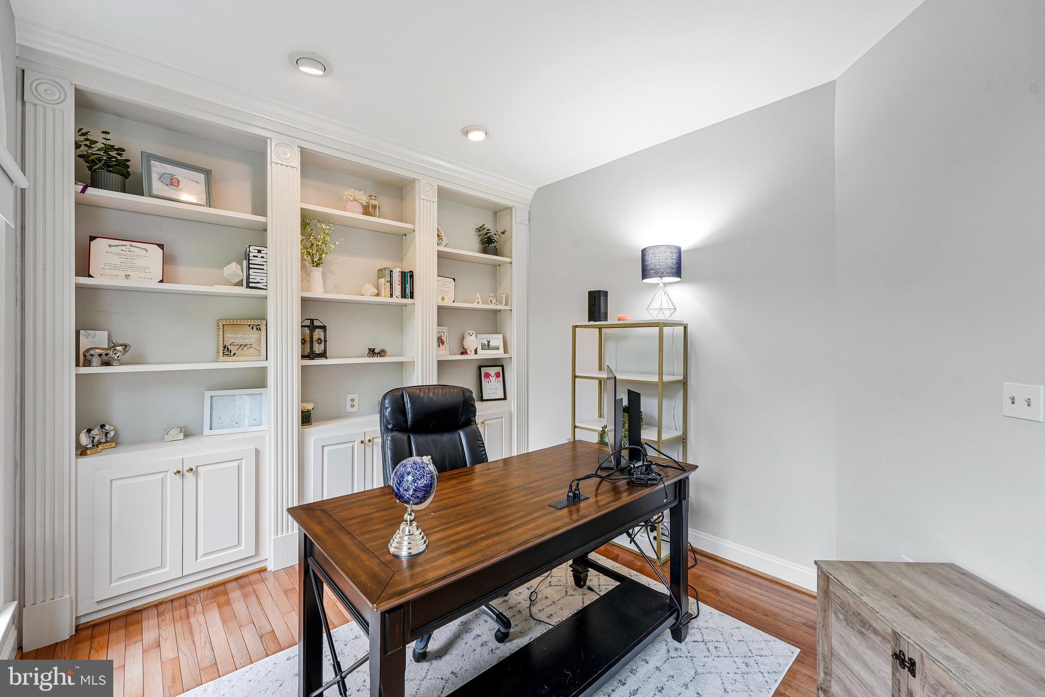 HUNT AT FAIRFAX STATION - Residential