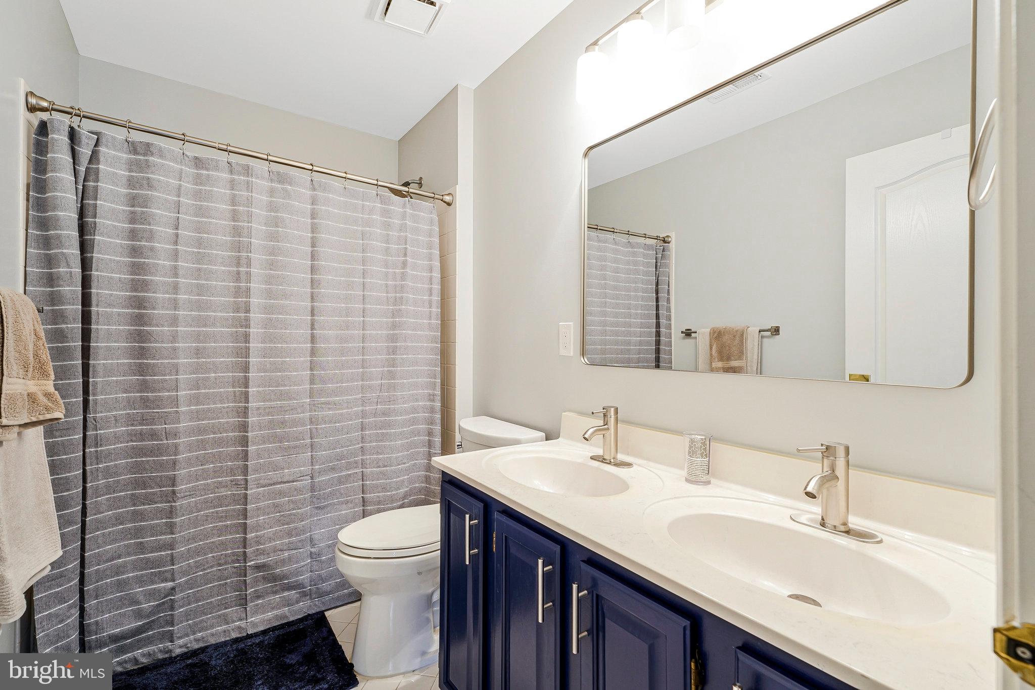 HUNT AT FAIRFAX STATION - Residential