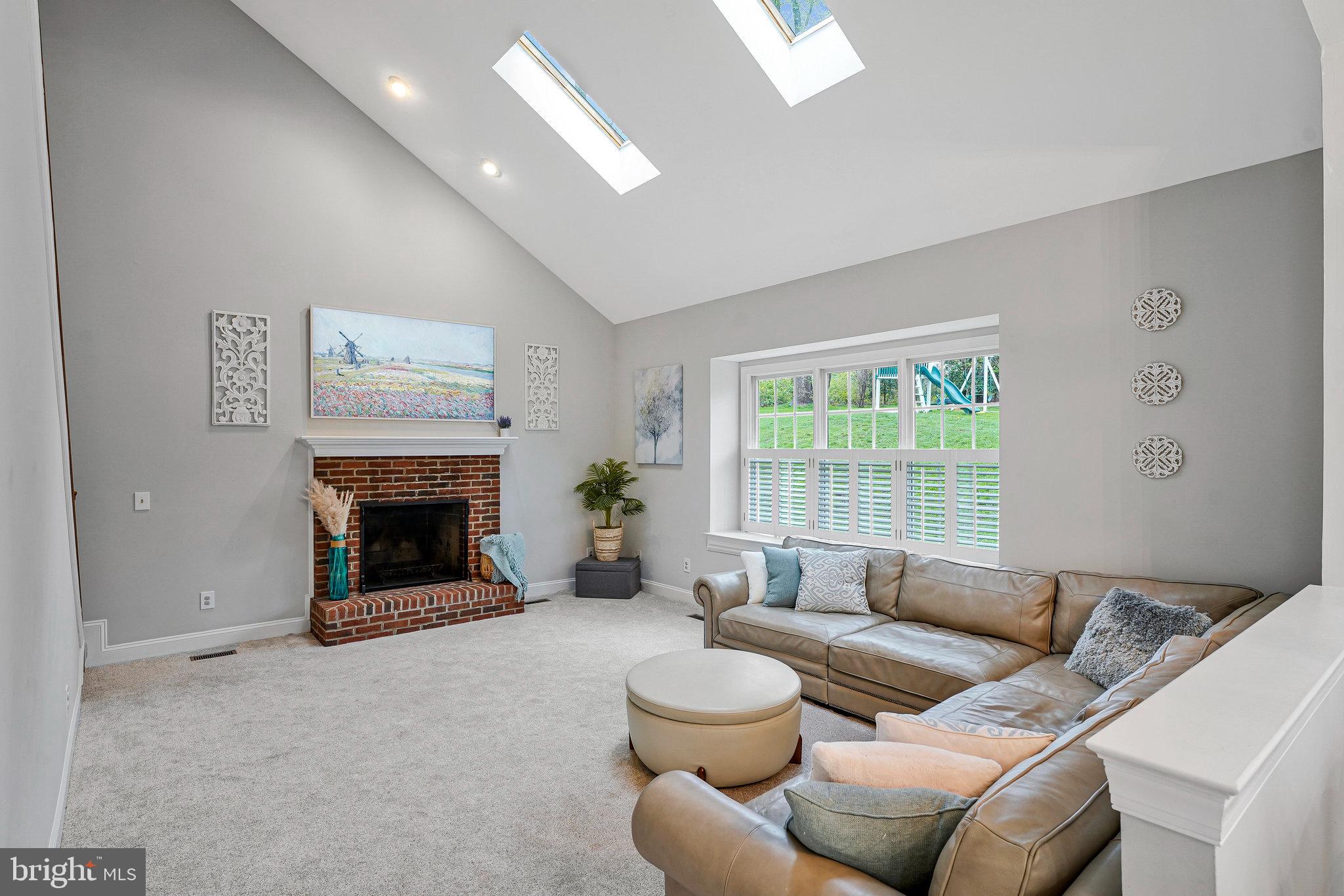 HUNT AT FAIRFAX STATION - Residential