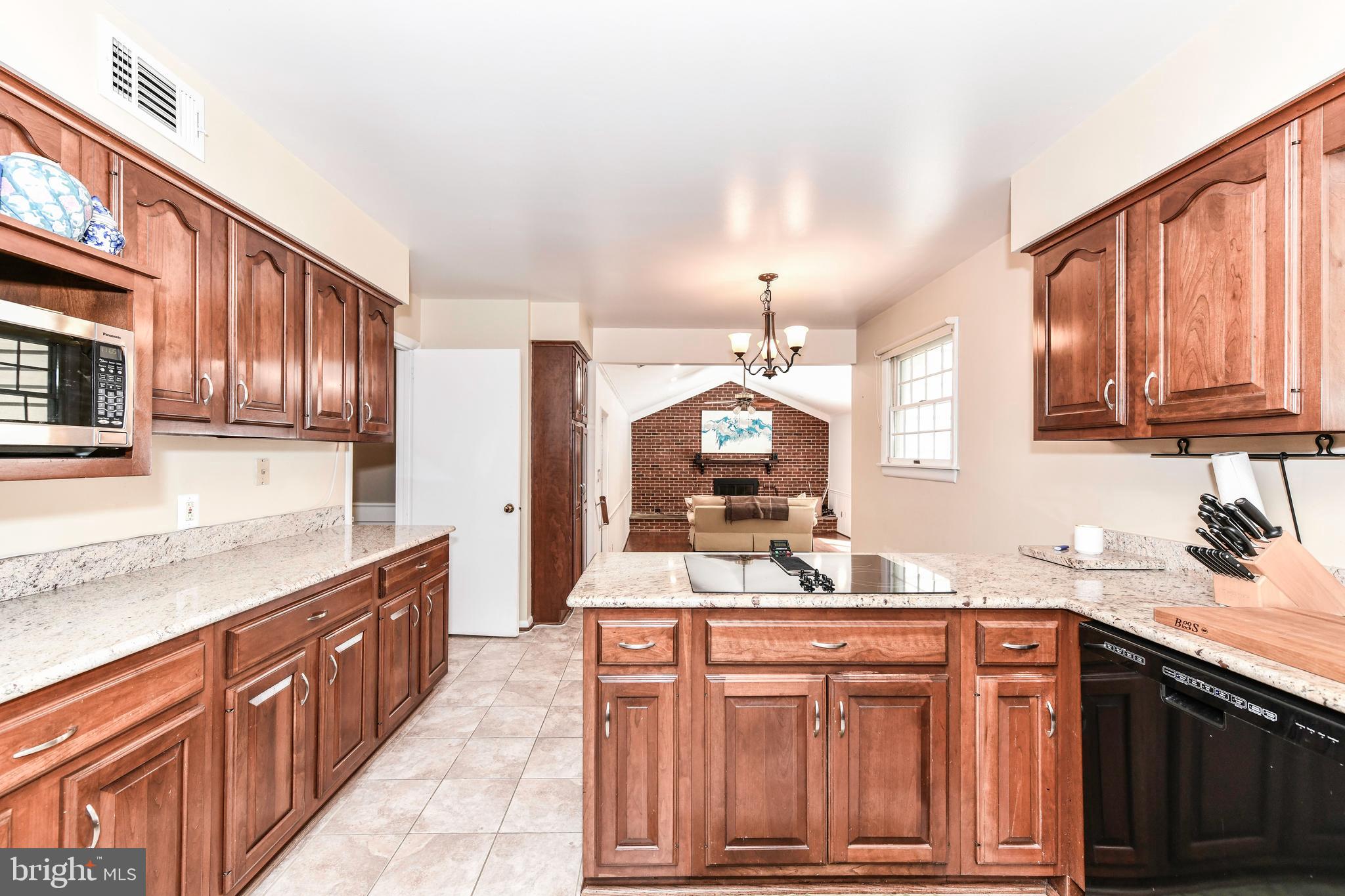 LAURELWOOD - Residential Lease