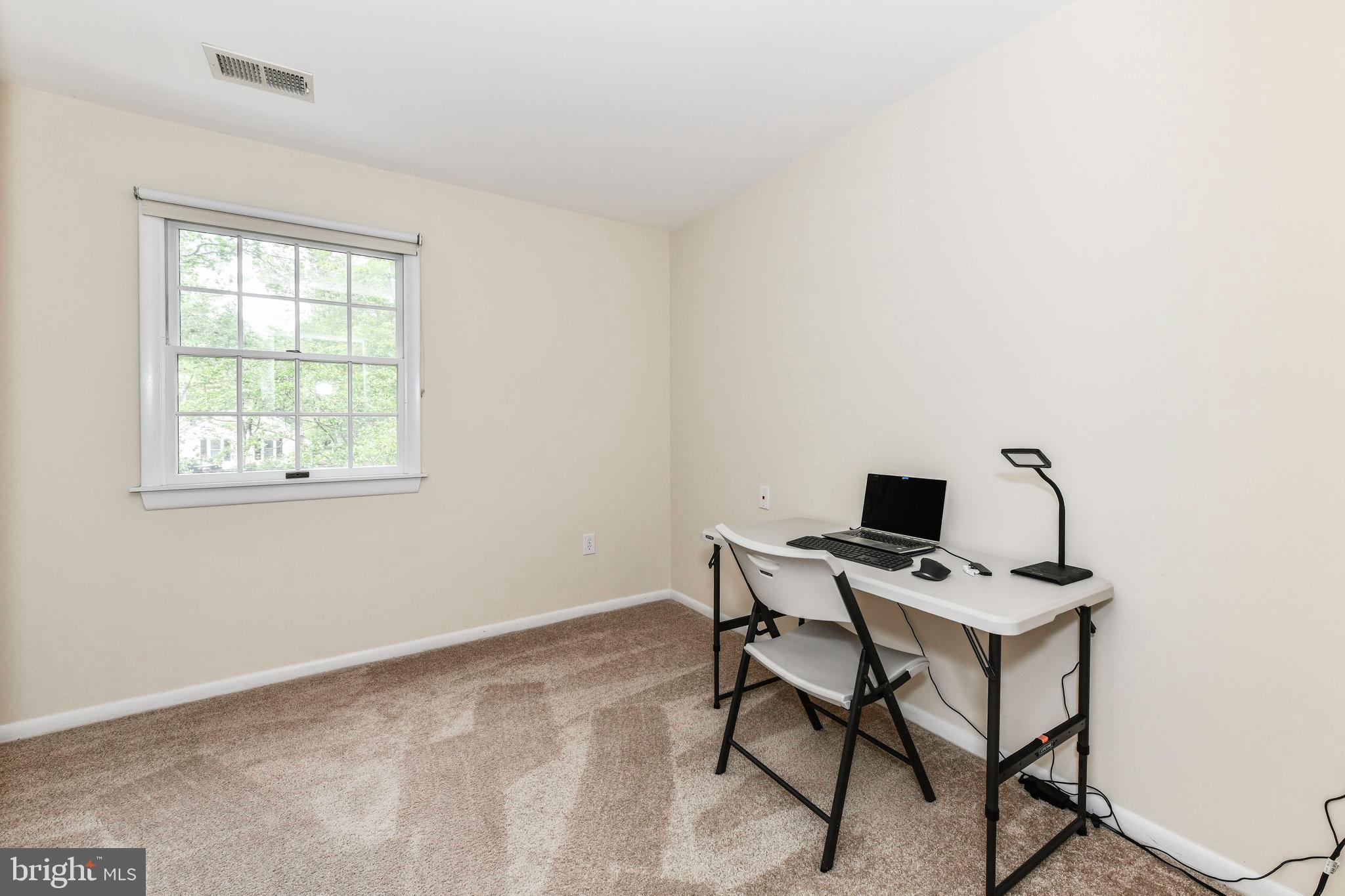 LAURELWOOD - Residential Lease