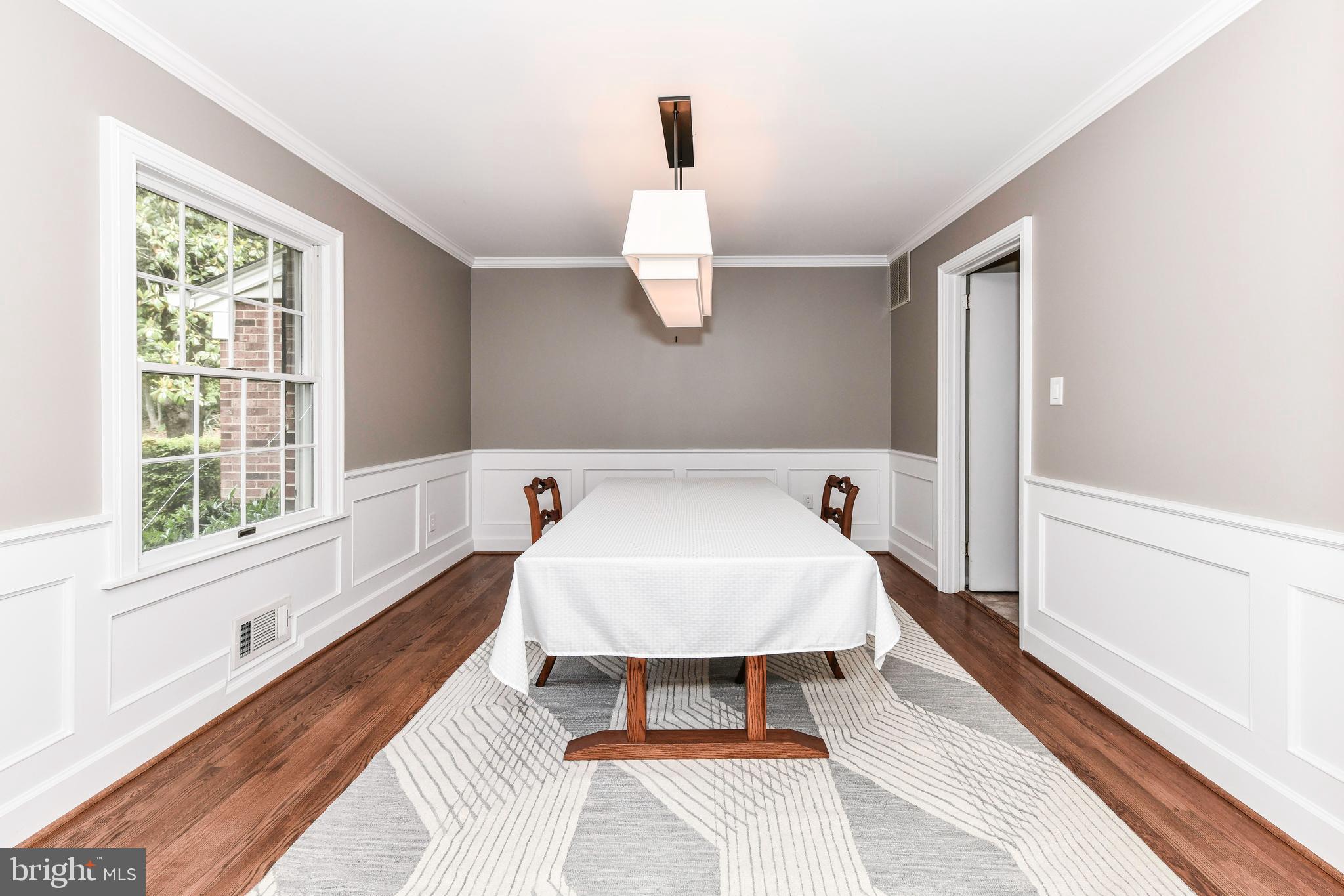 LAURELWOOD - Residential Lease