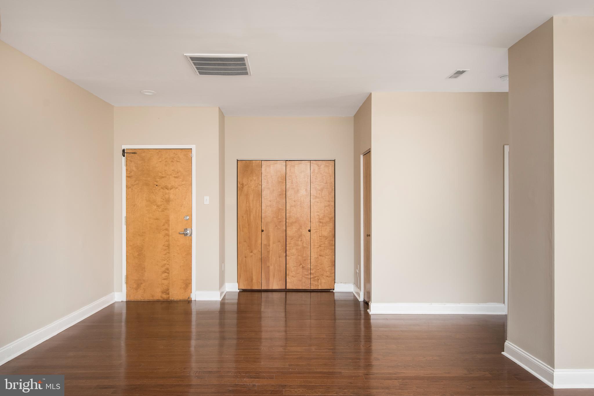 RITTENHOUSE SQUARE - Residential Lease