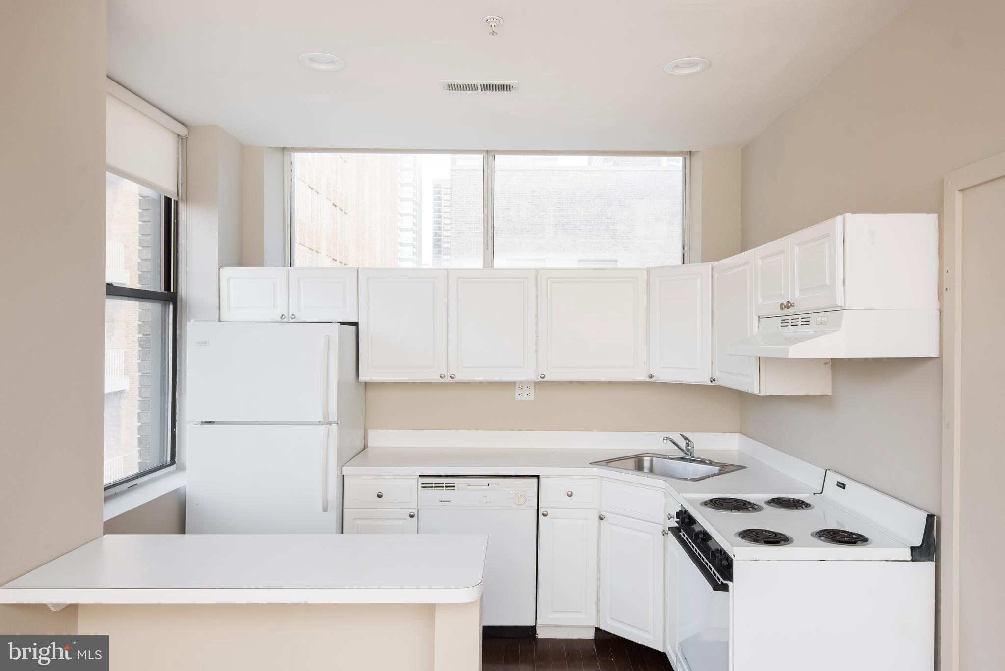 RITTENHOUSE SQUARE - Residential Lease