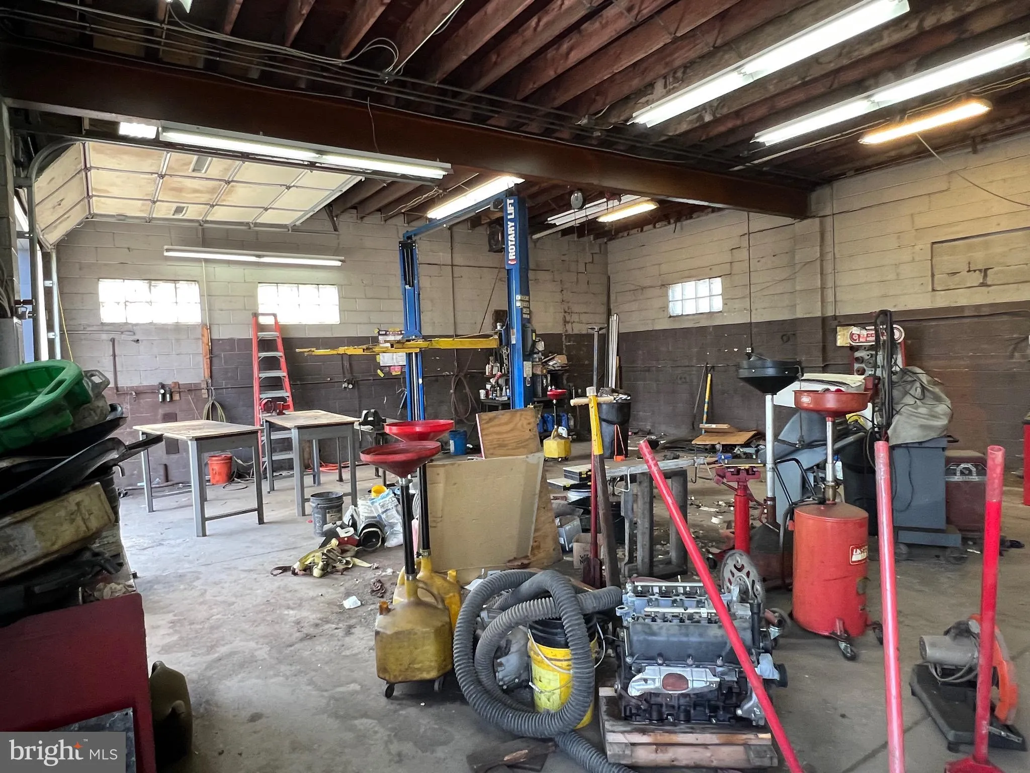 Ewing, New Jersey 08638, United States, ,Commercial,Contingent,37002