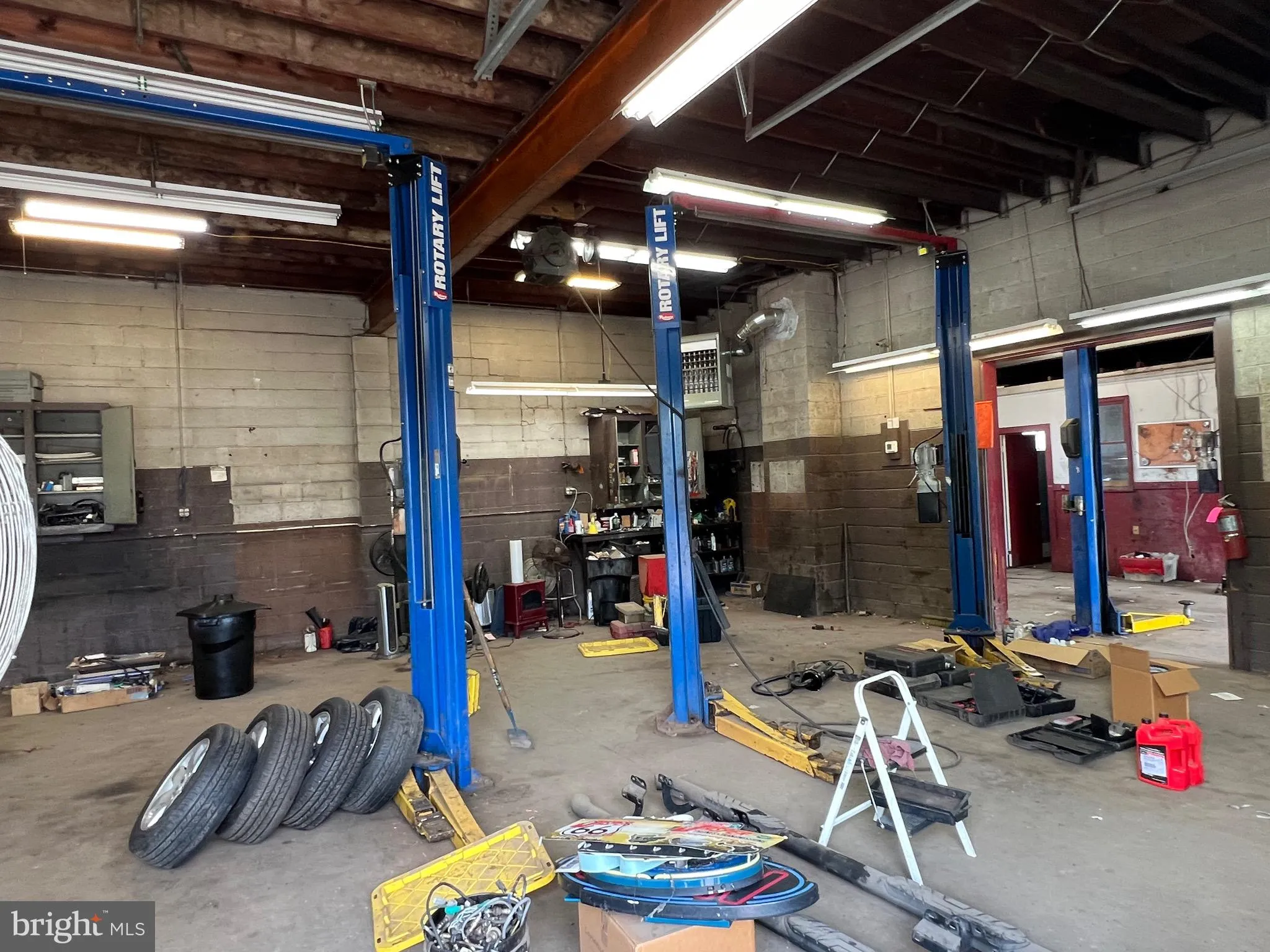 Ewing, New Jersey 08638, United States, ,Commercial,Contingent,37002