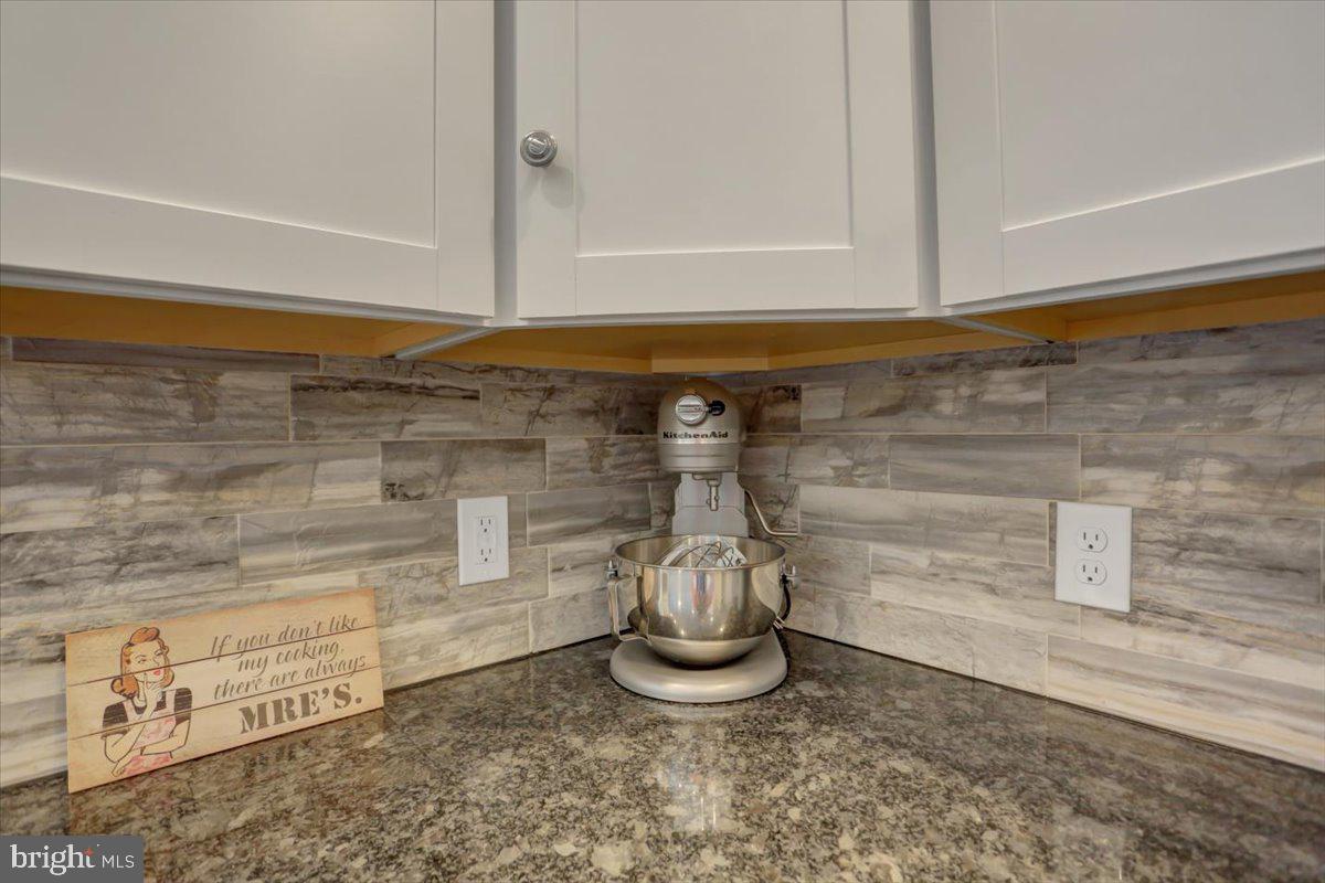 OAK RIDGE - Residential