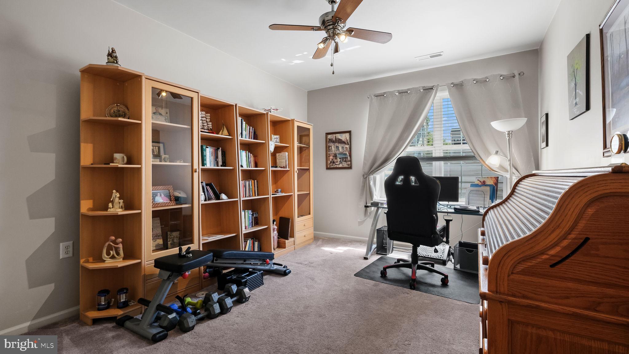 SMITHS CORNER - Residential