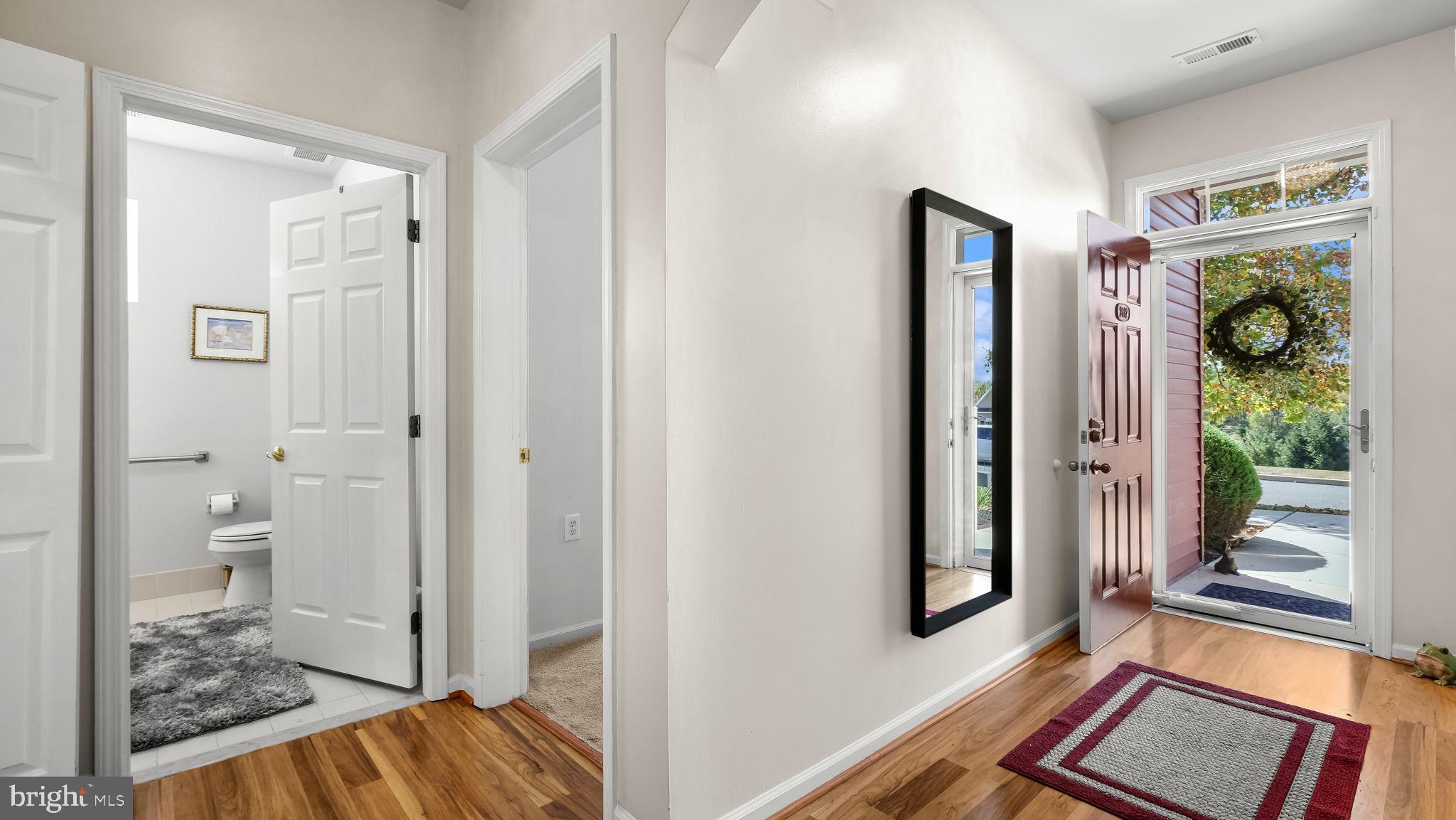 SMITHS CORNER - Residential