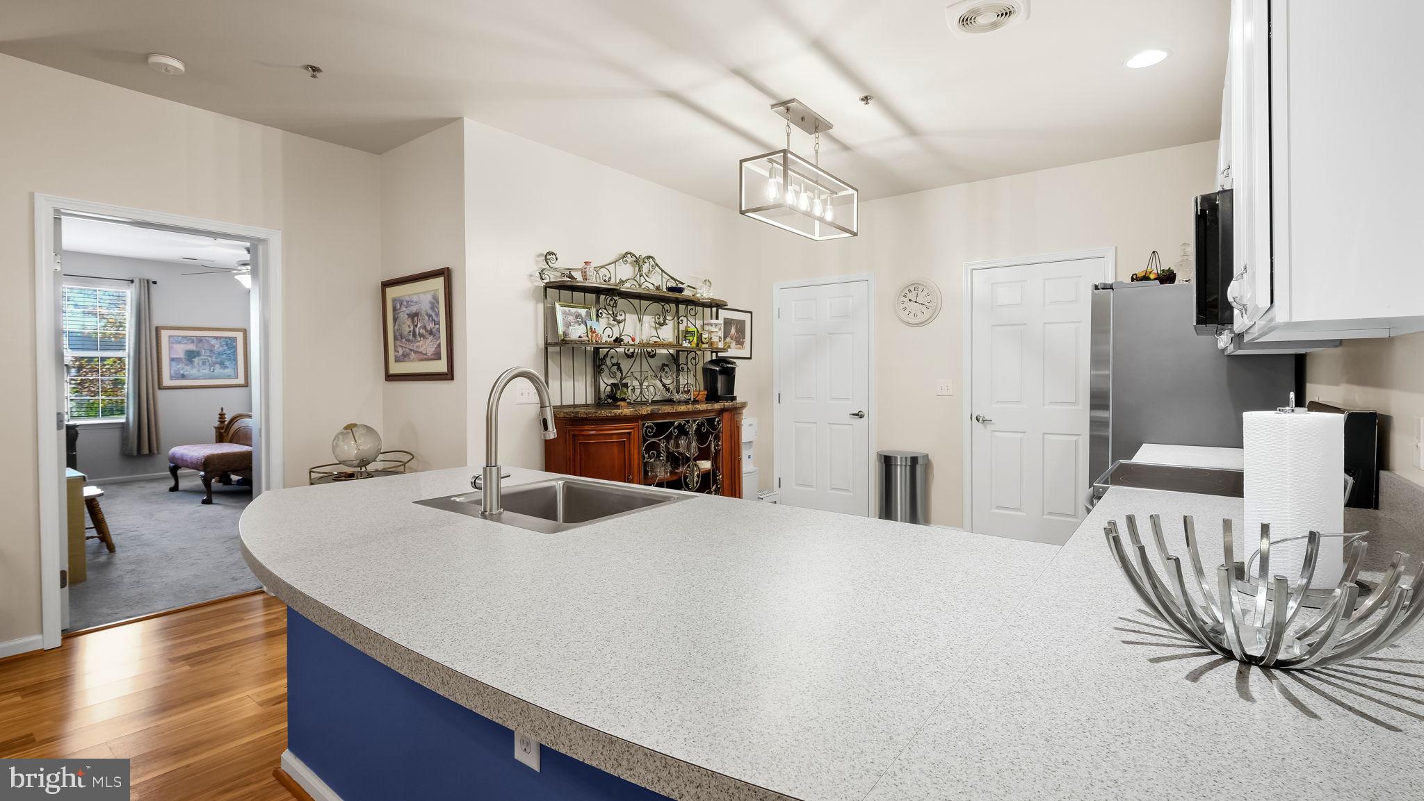 SMITHS CORNER - Residential