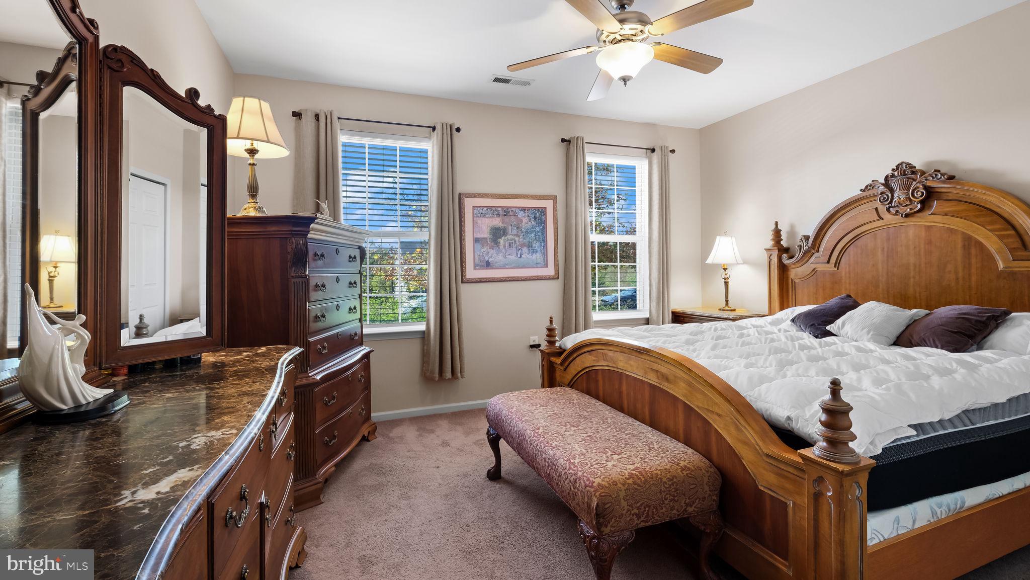 SMITHS CORNER - Residential