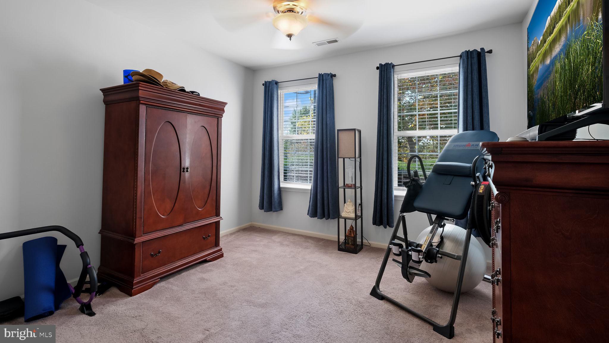 SMITHS CORNER - Residential