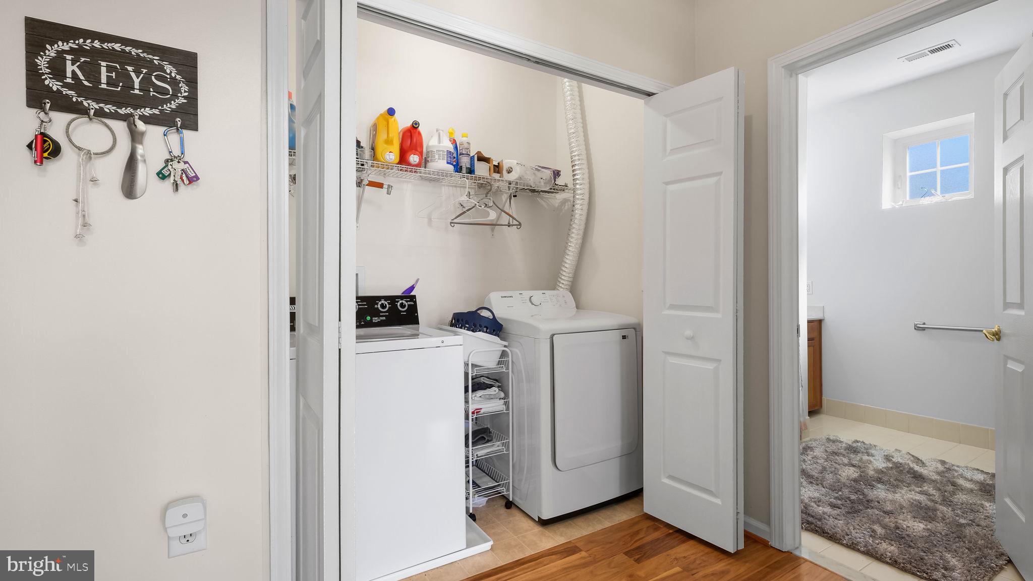 SMITHS CORNER - Residential