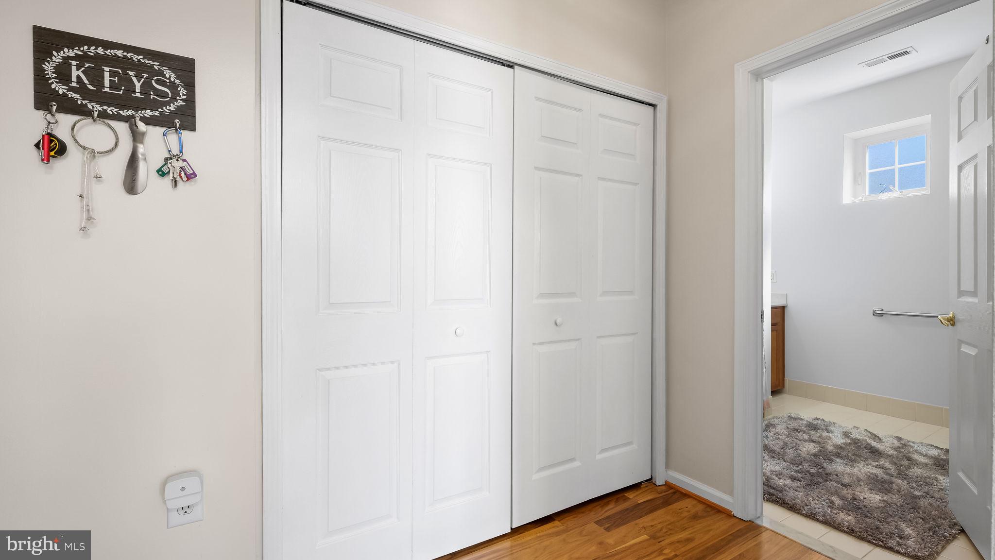 SMITHS CORNER - Residential