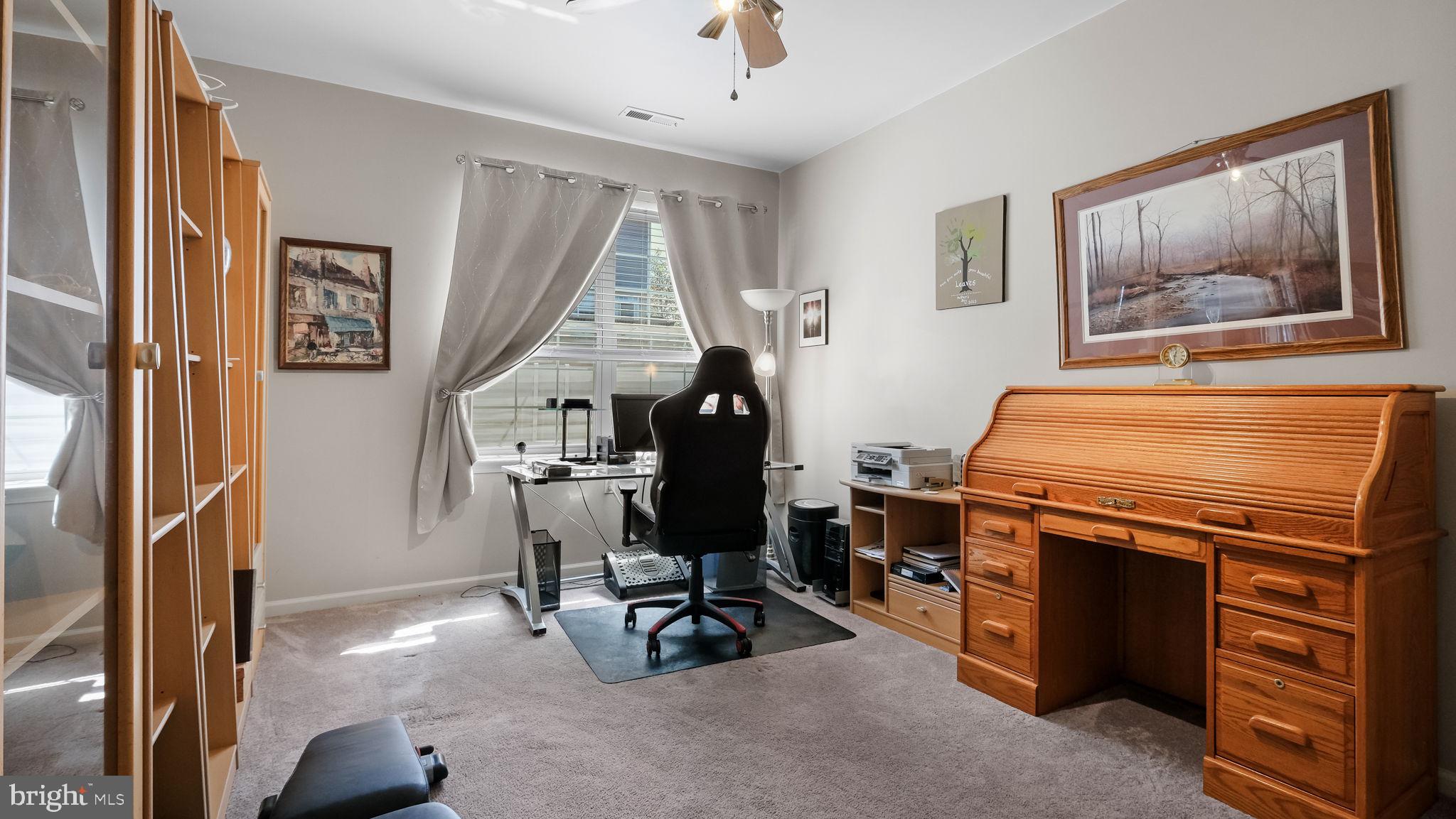 SMITHS CORNER - Residential