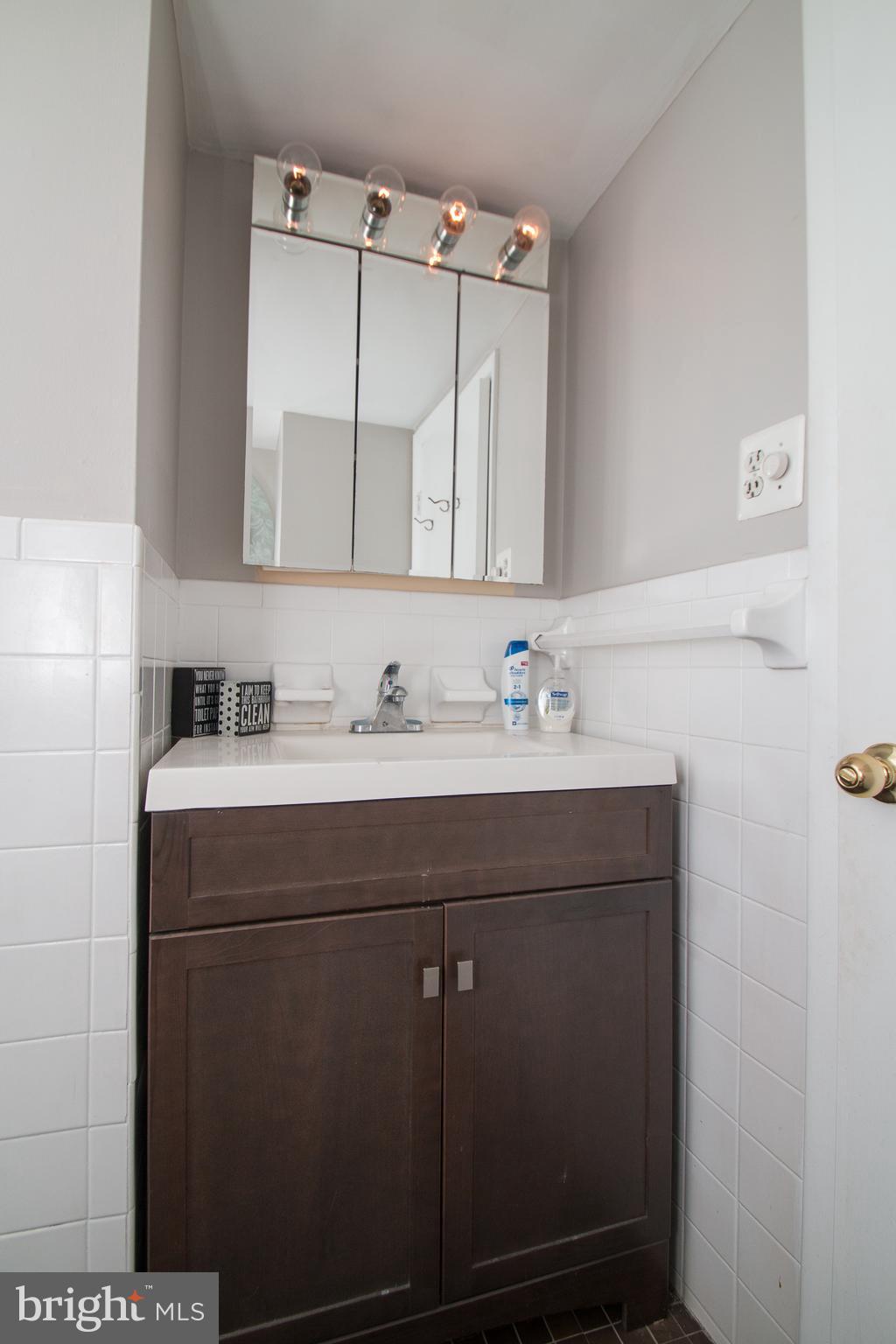 RITTENHOUSE SQUARE - Residential Lease