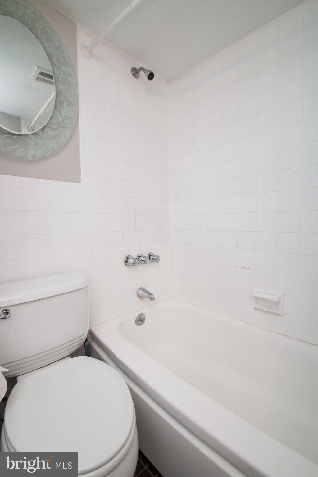 RITTENHOUSE SQUARE - Residential Lease