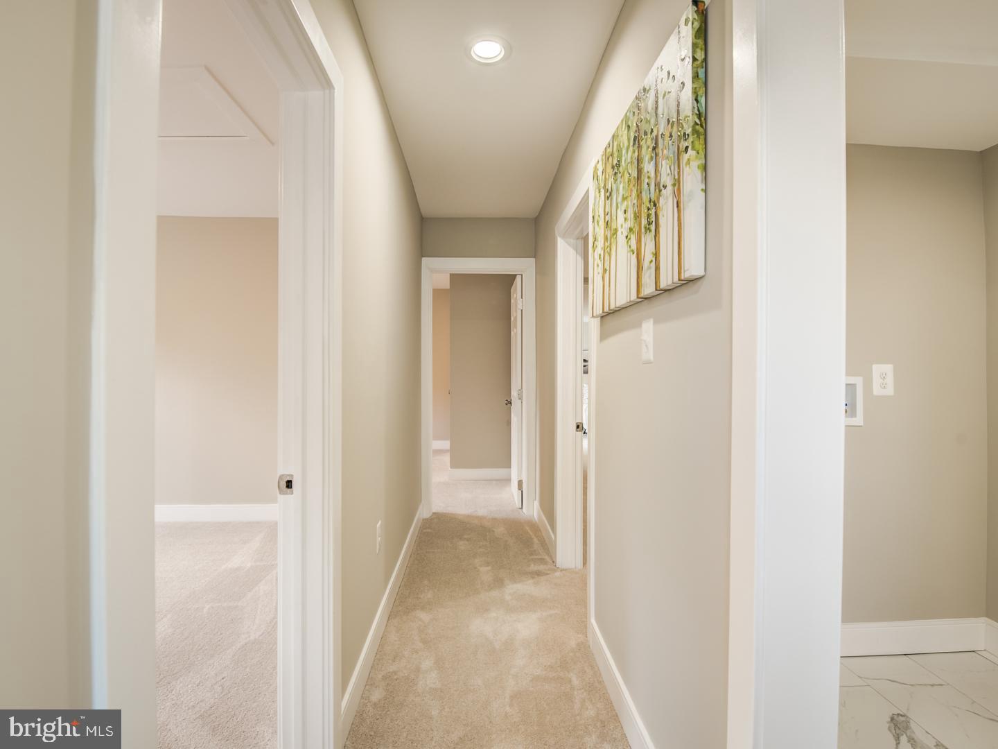 LAUREL - Residential